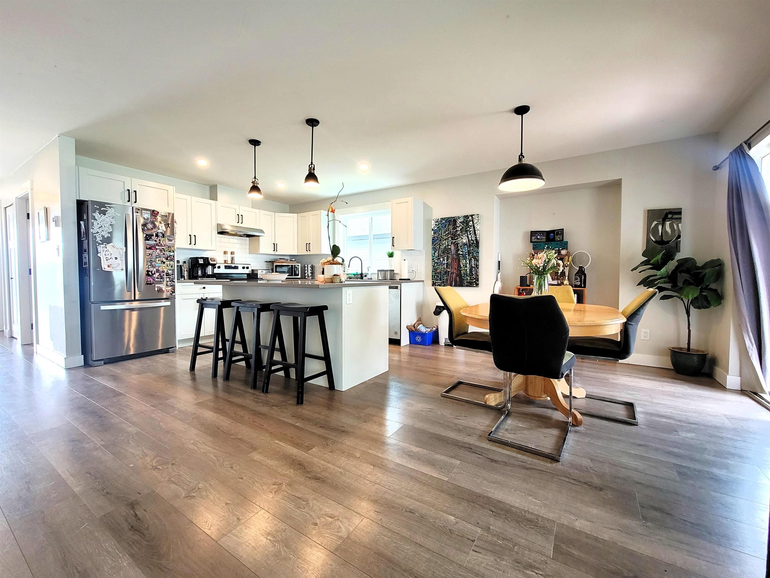 1040 Celia Crescent, Gibsons, V0N 1V7 — photo 2