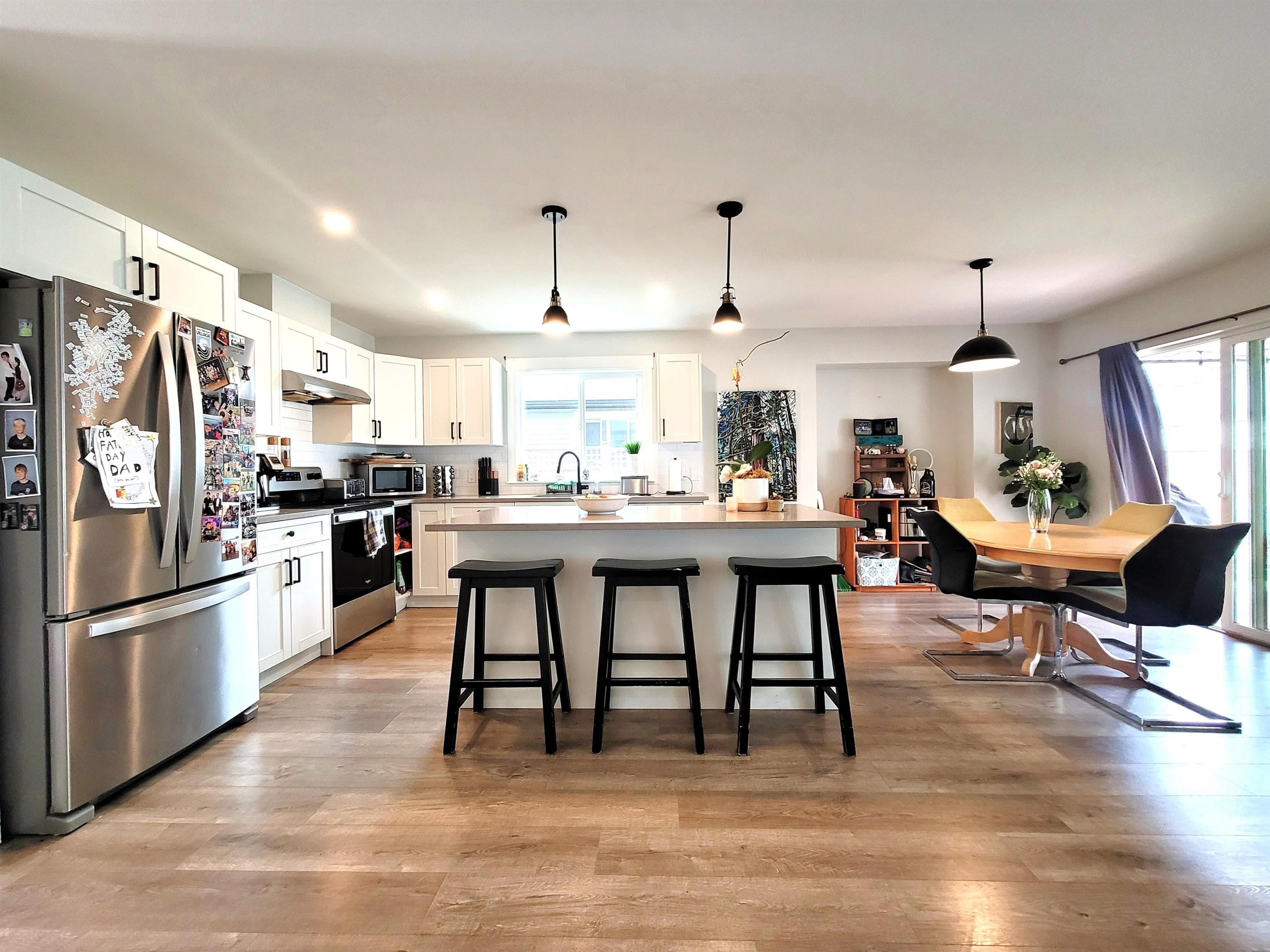 1040 Celia Crescent, Gibsons, V0N 1V7 — photo 3