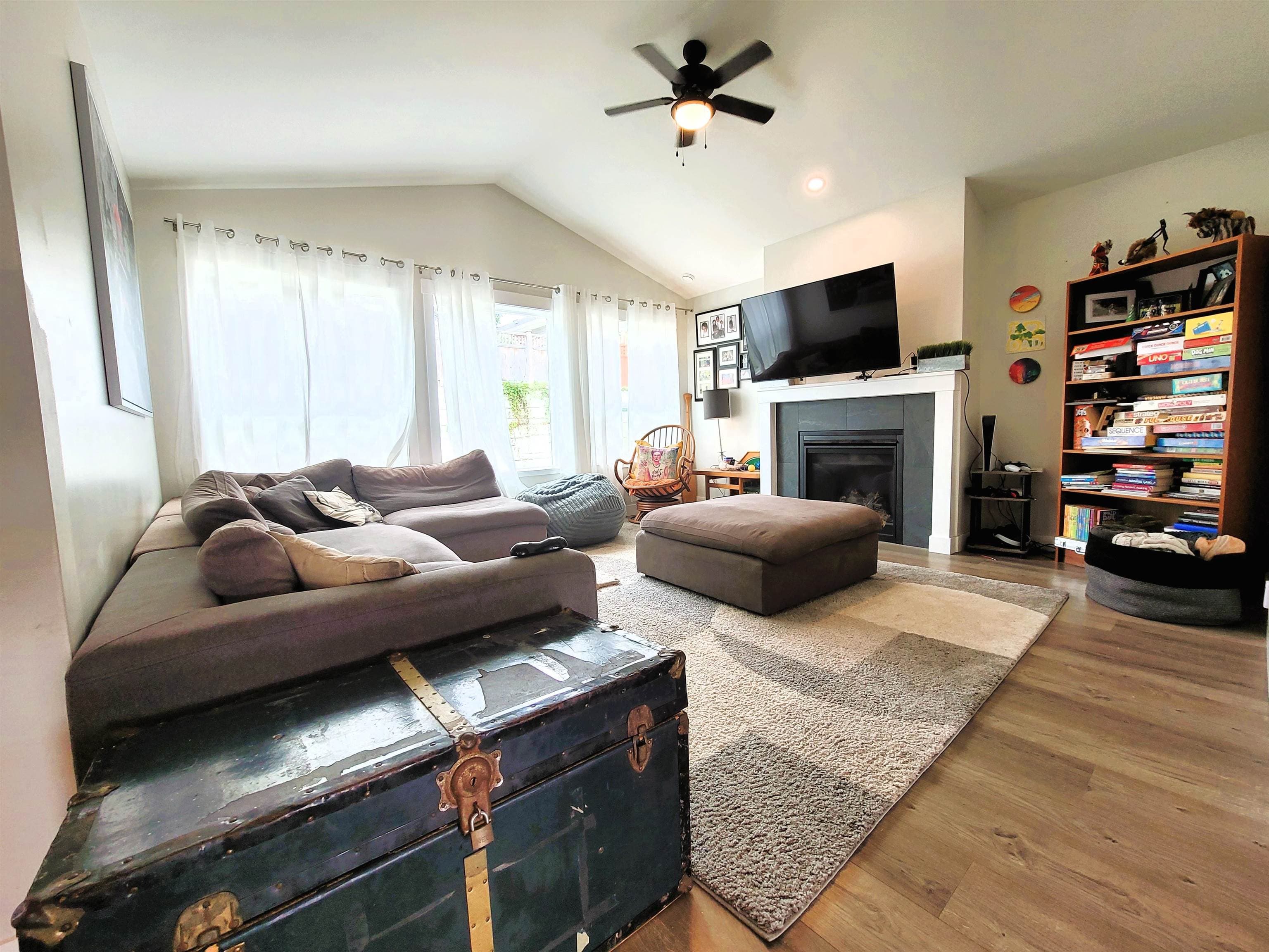 1040 Celia Crescent, Gibsons, V0N 1V7 — photo 5