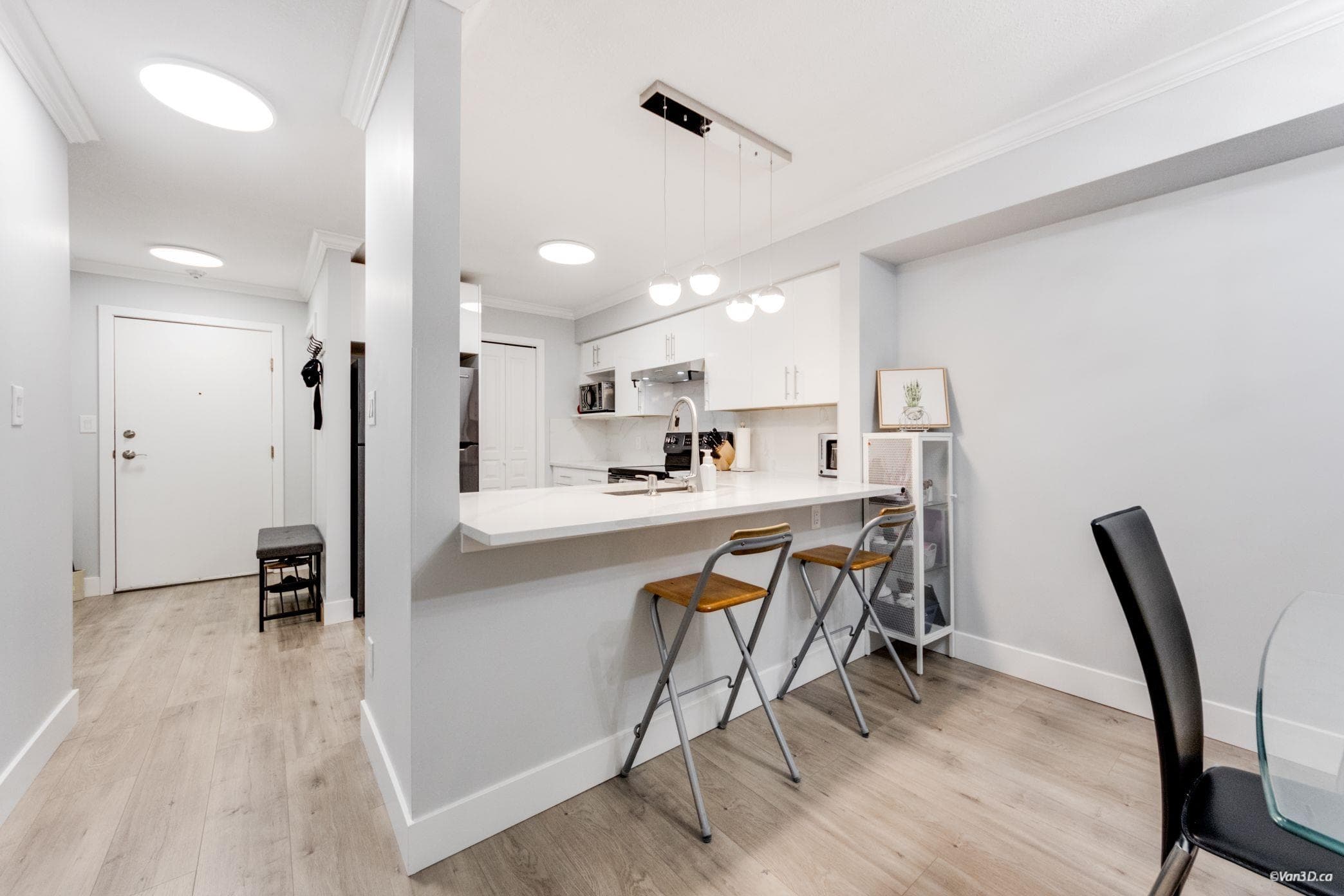 204B - 7025 Stride Avenue, Burnaby, V3N 4Y2 — photo 4