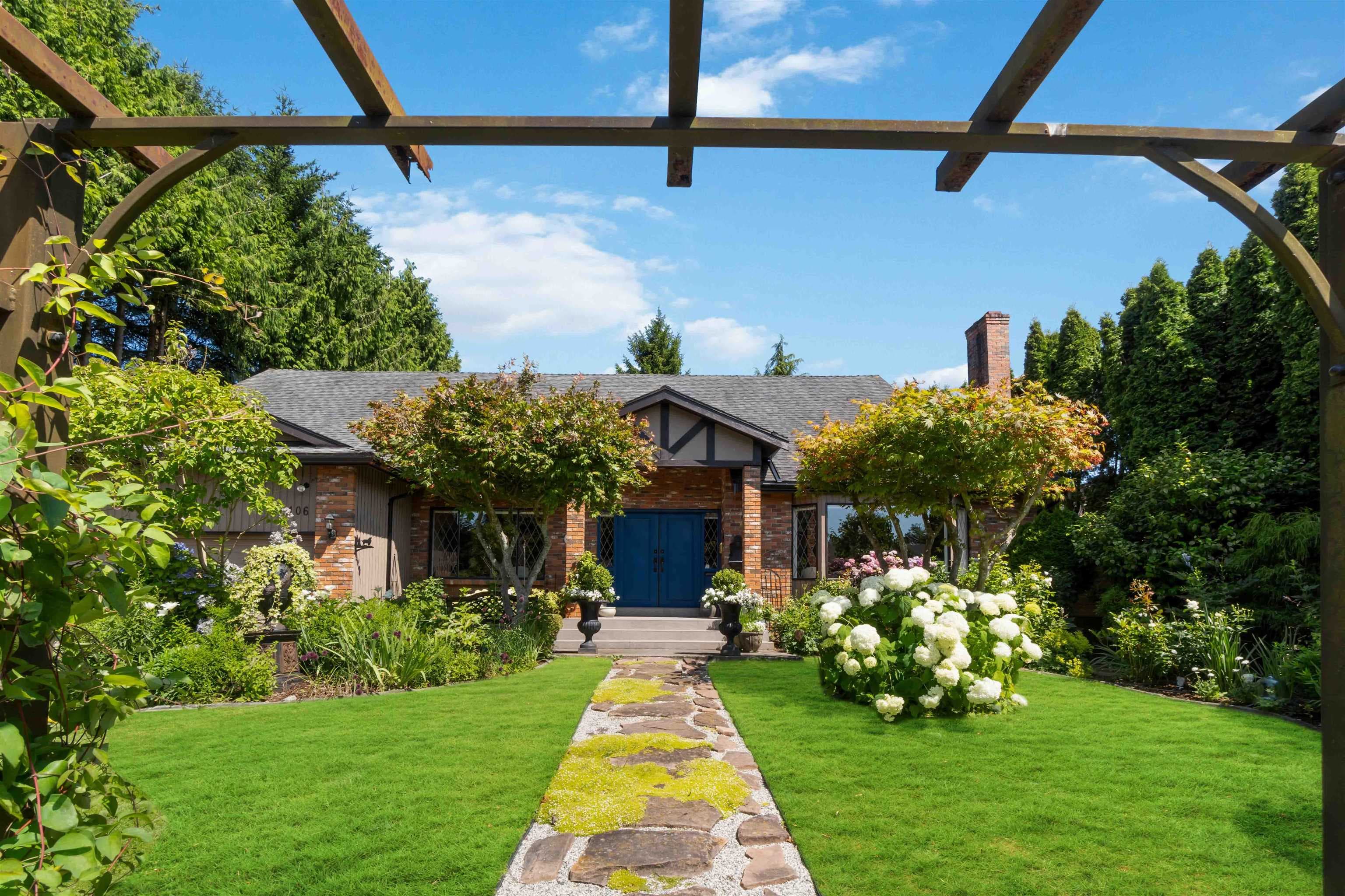 4106 Staulo Crescent, Vancouver, V6N 3S2 — photo 1