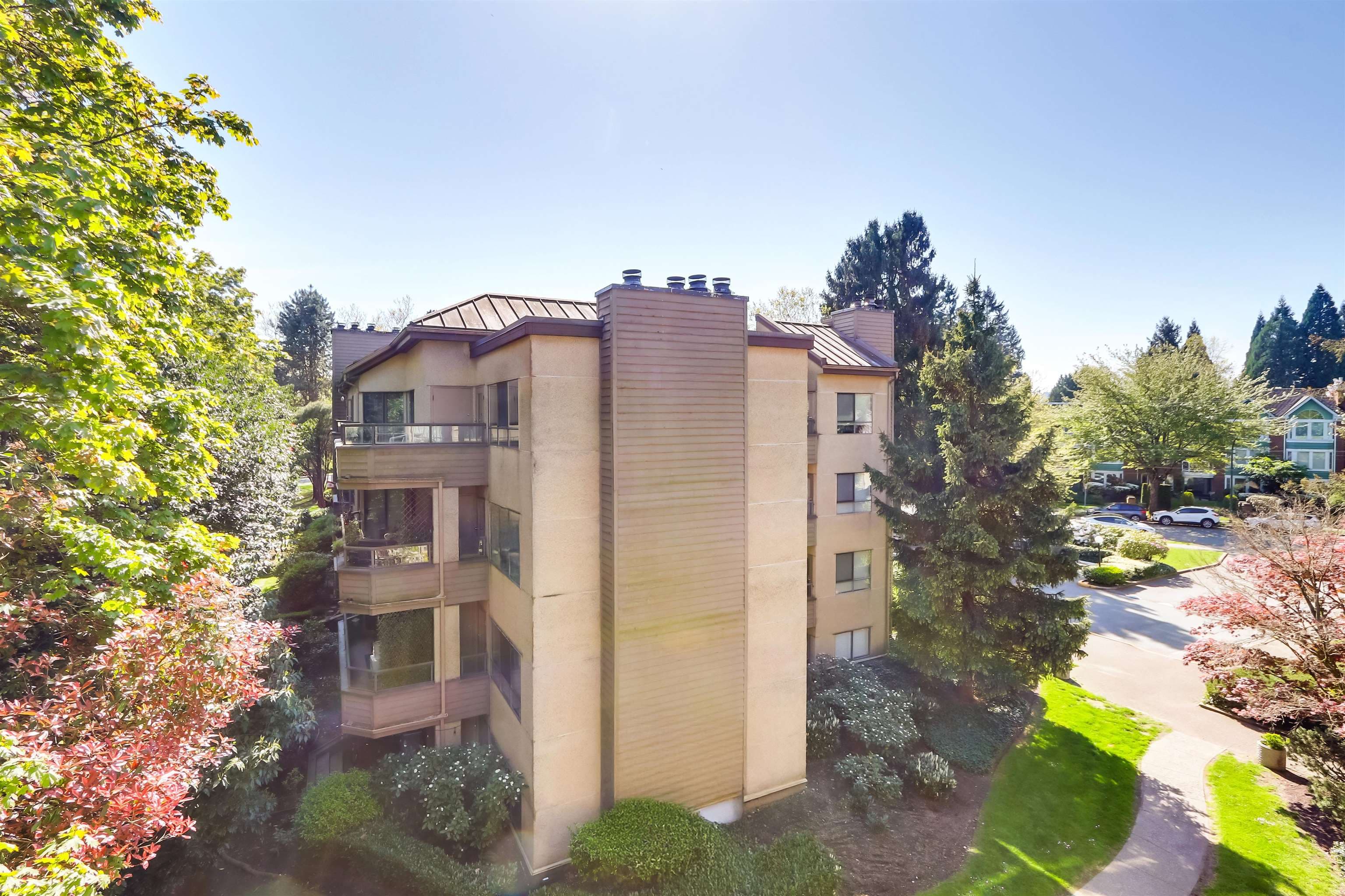 303 - 1690 Augusta Avenue, Burnaby, V5A 2V6 — photo 3