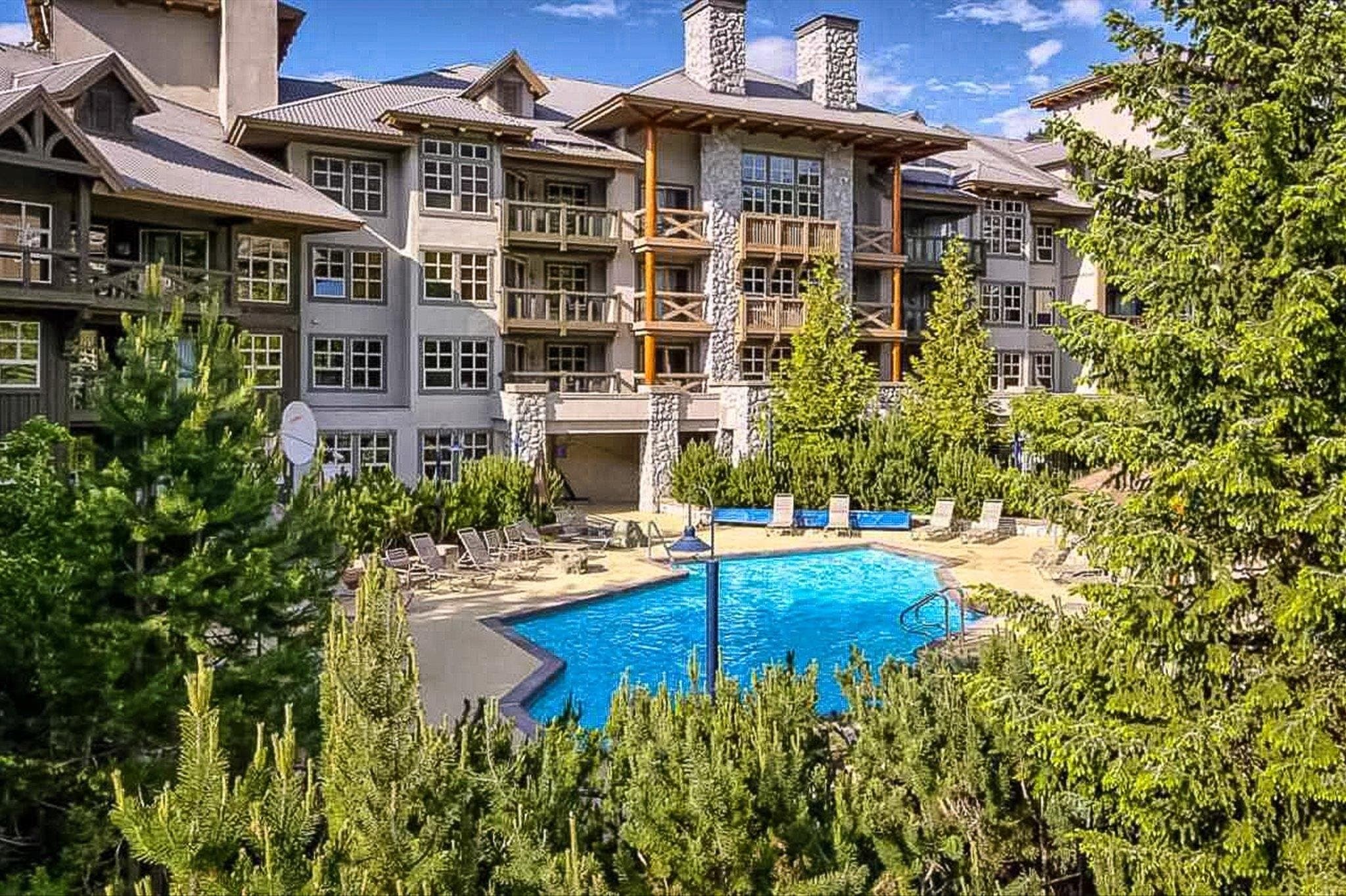 502 - 4899 Painted Cliff Road, Whistler, V8E 1E2 — photo 2
