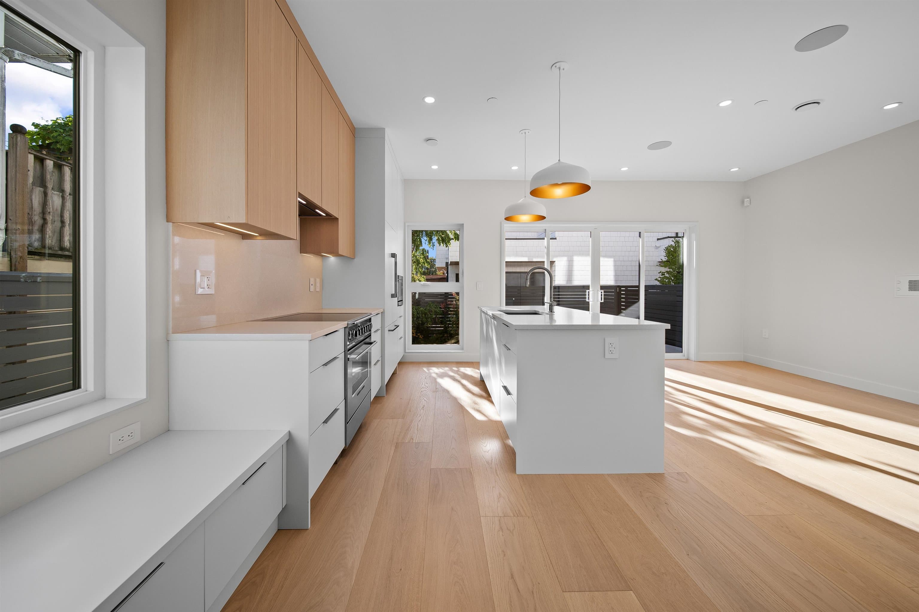 5407 Wales Street, Vancouver, V5R 3M9 — photo 3