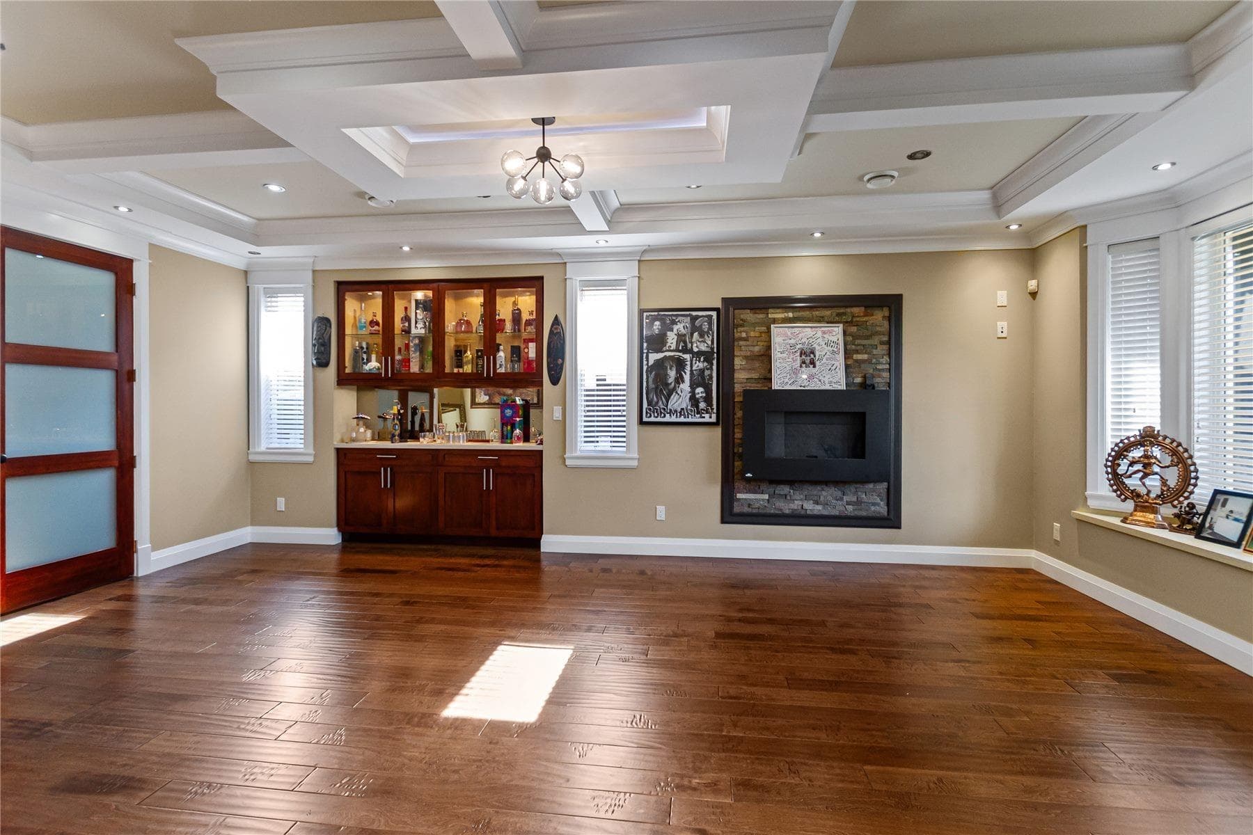 8330 12th Avenue, Burnaby, V3N 2L6 — photo 3