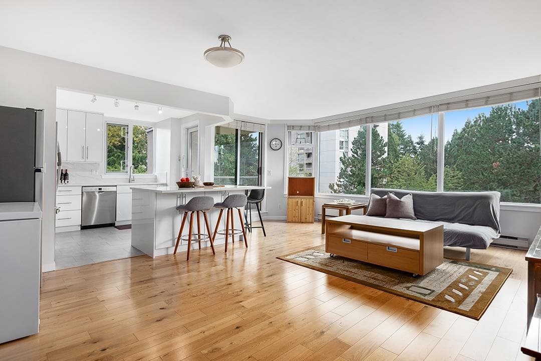 601 - 7321 Halifax Street, Burnaby