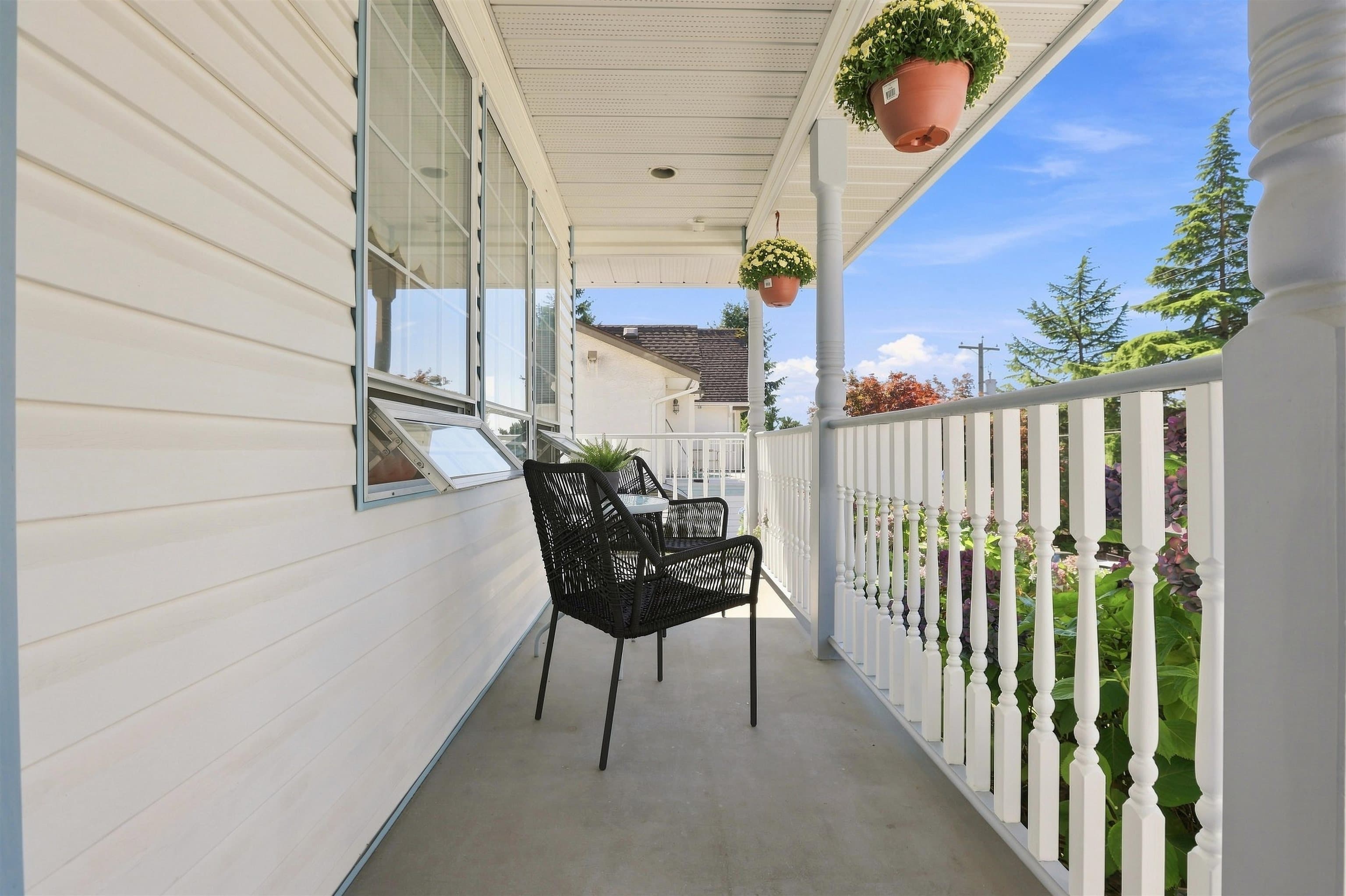 7842 108 Street, Delta, V4C 4C2 — photo 3