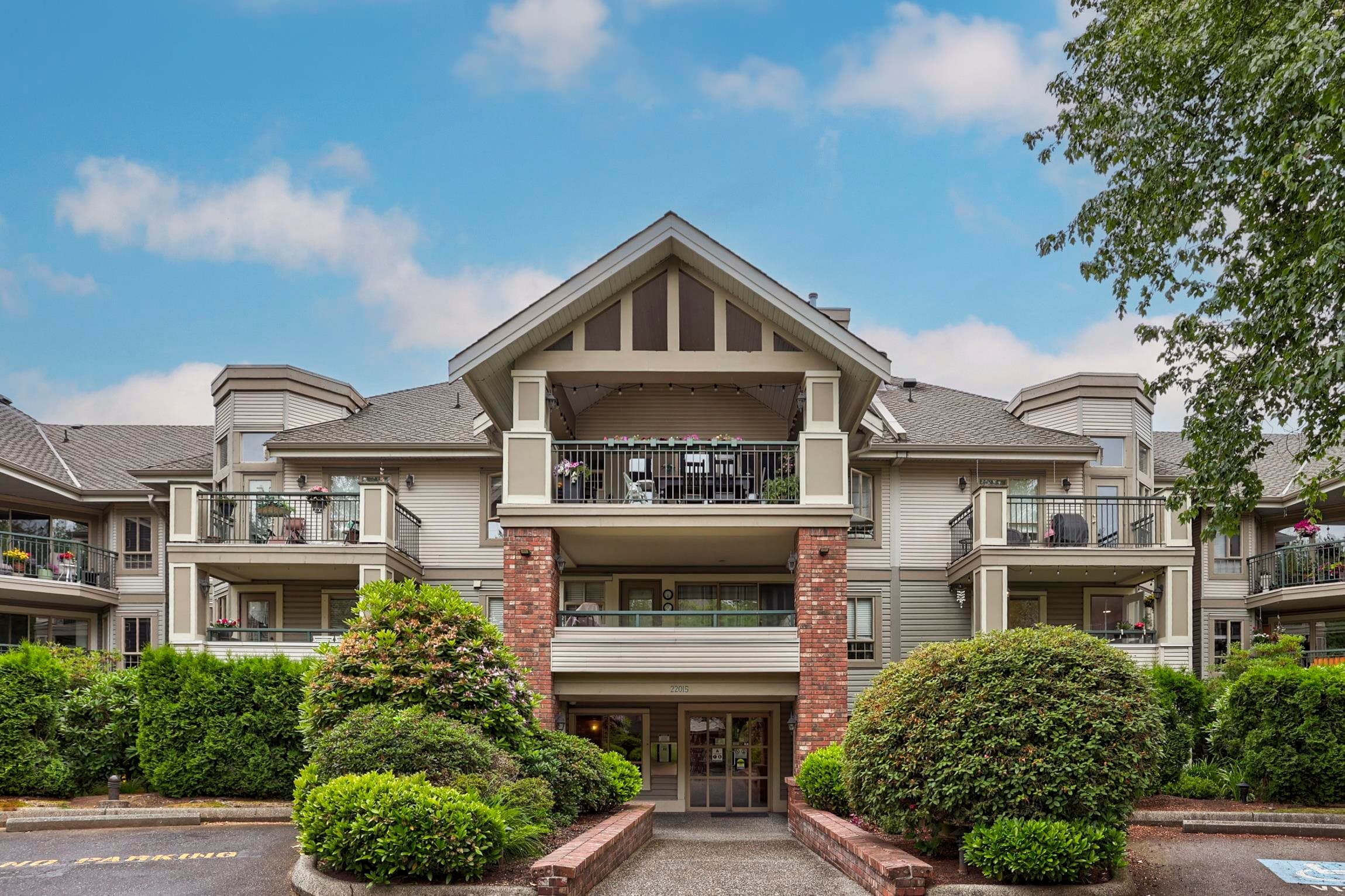 221 - 22015 48 Avenue, Langley