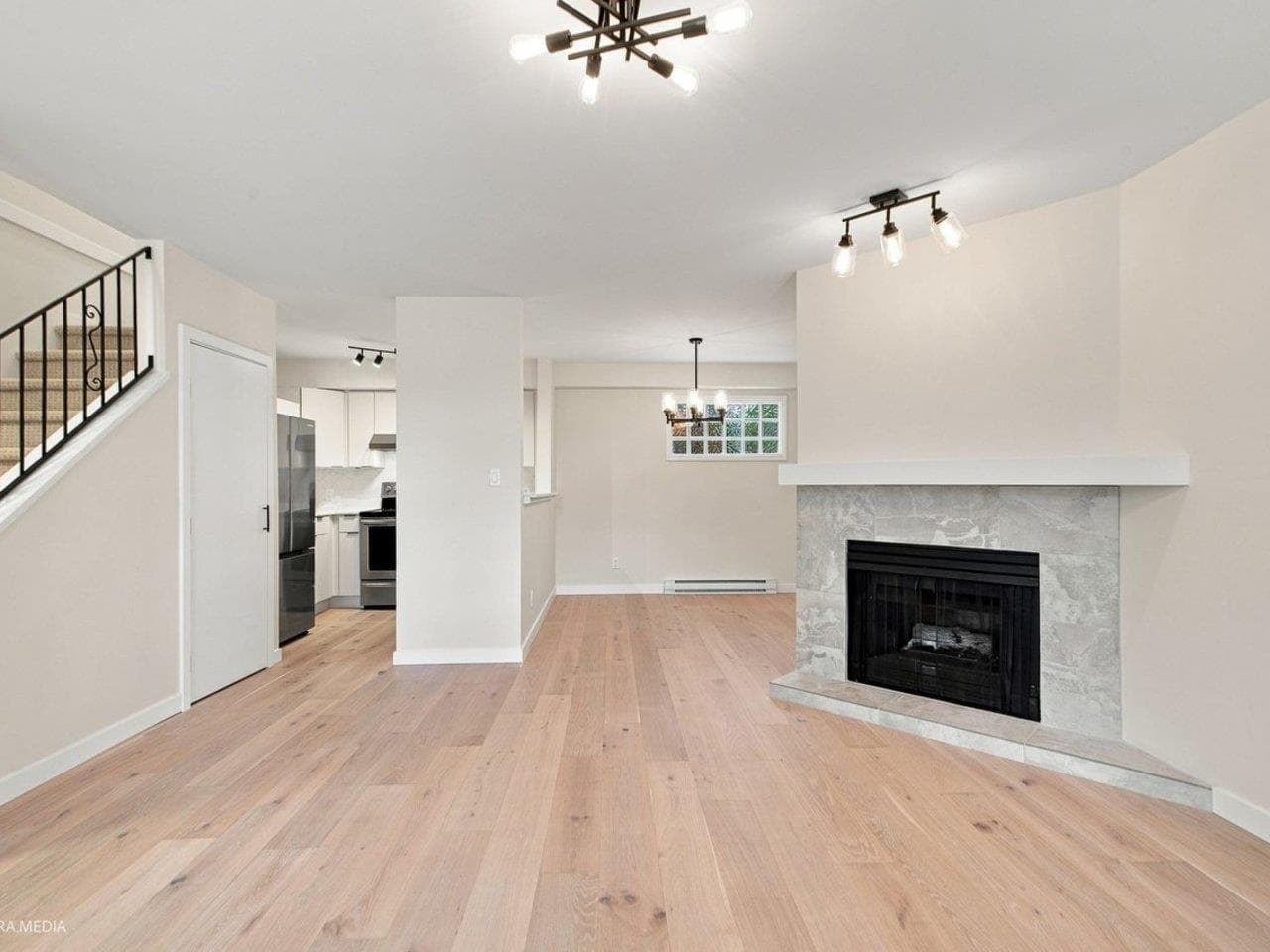 203 - 3787 Pender Street, Burnaby, V5C 2L2 — photo 5