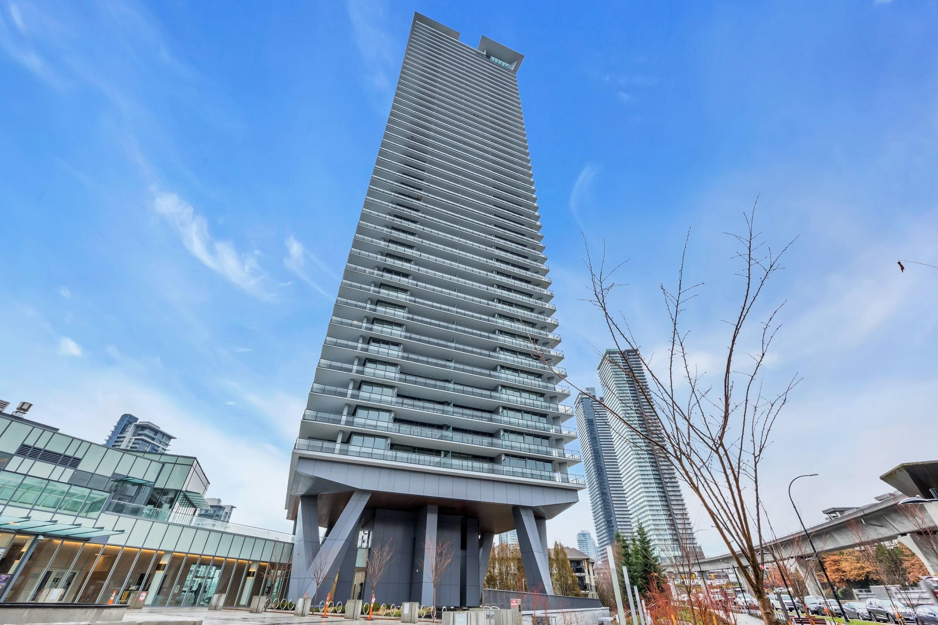 2410 - 4720 Lougheed Highway, Burnaby