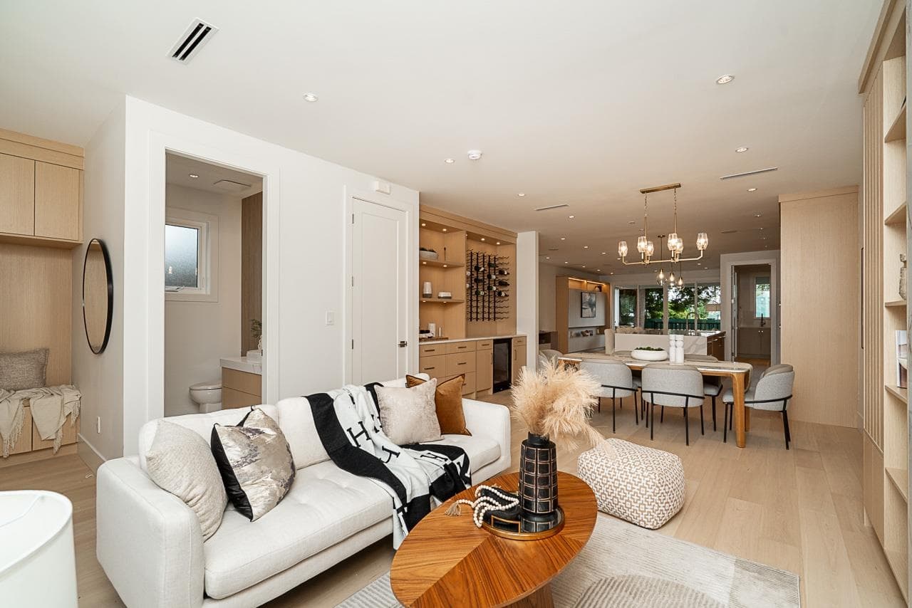 2 - 1065 Ridley Drive, Burnaby, V5A 2N7 — photo 4