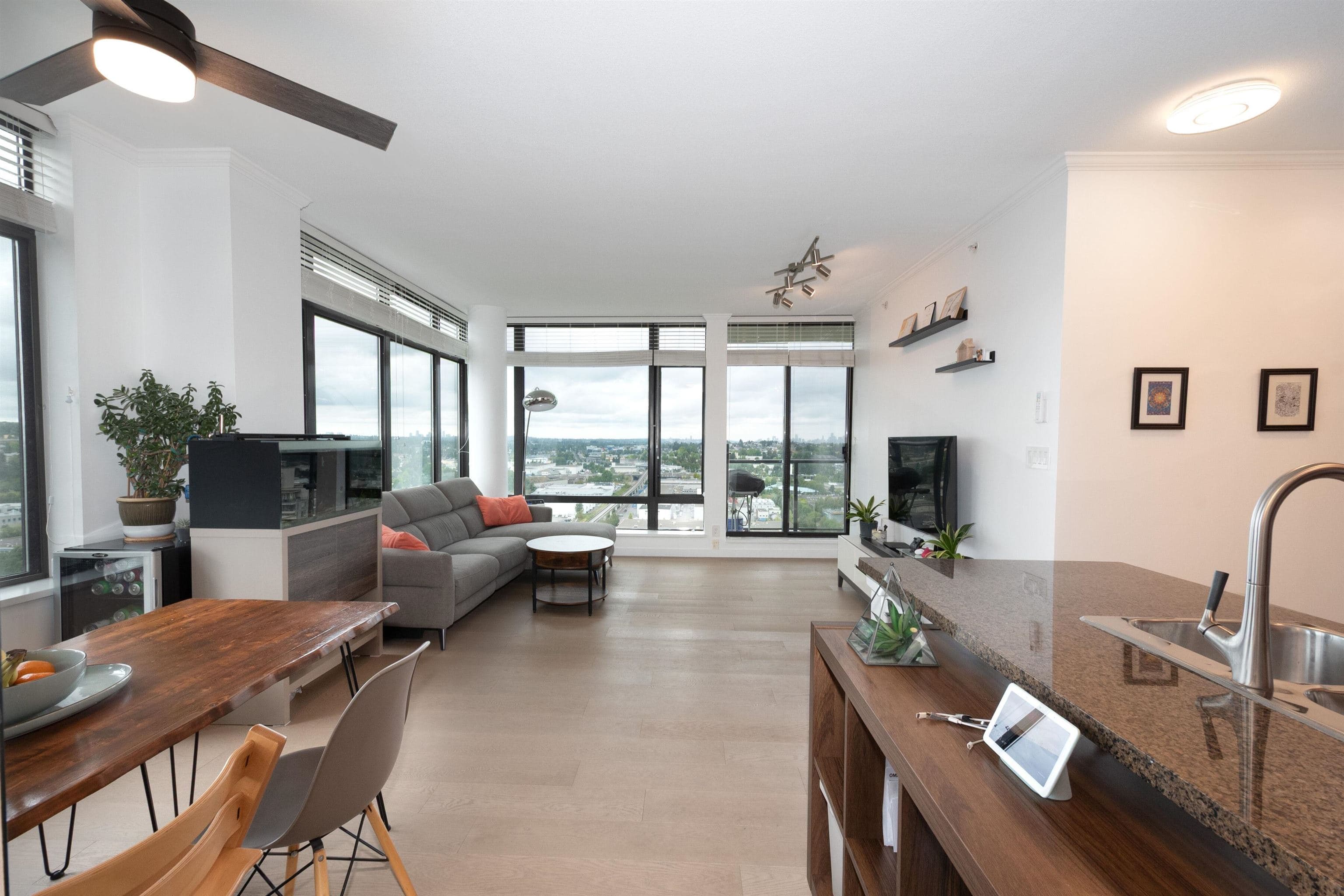 2602 - 2345 Madison Avenue, Burnaby, V5C 0B4 — photo 3