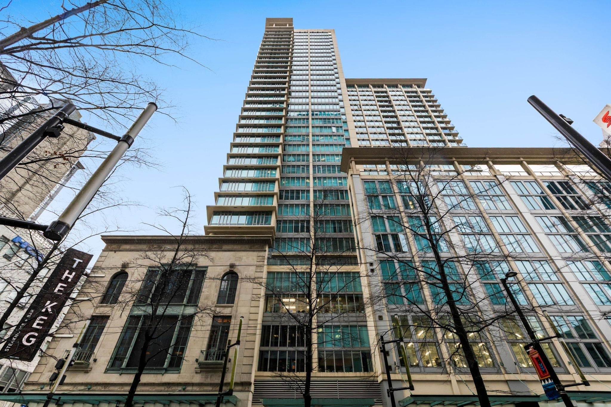 409 - 610 Granville Street, Vancouver, V6C 3T3 — photo 2