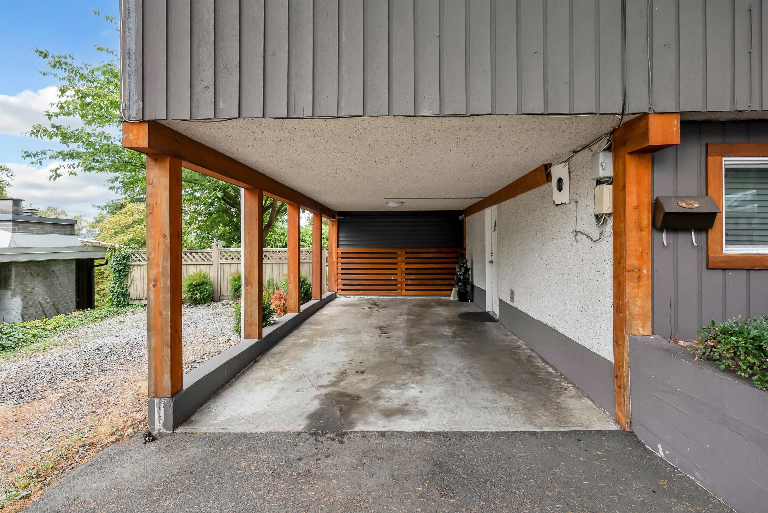 11361 96 Avenue, Surrey, V3V 1V7 — photo 5
