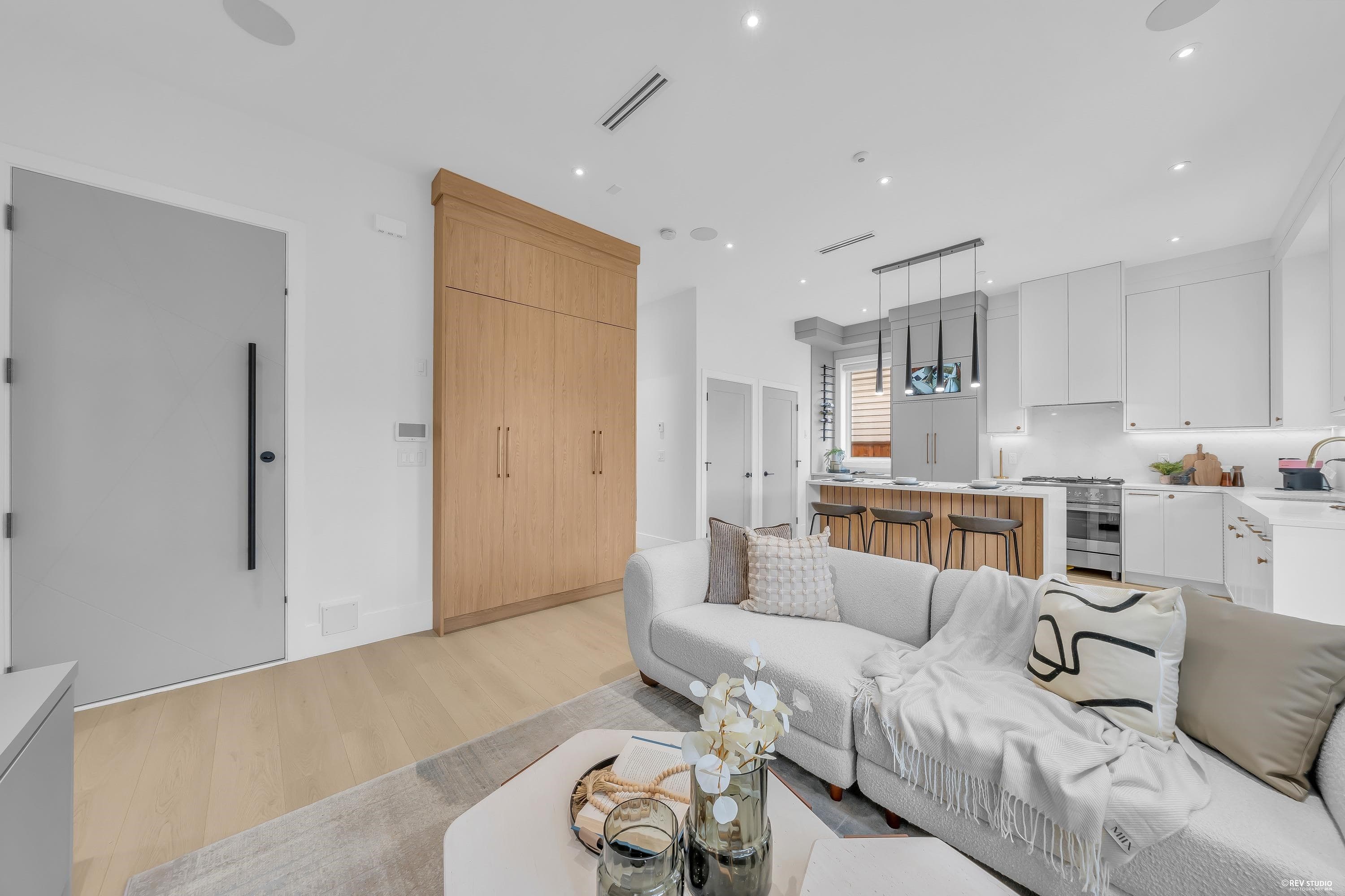 2 - 3627 E 45th Avenue, Vancouver, V5R 3G6 — photo 4