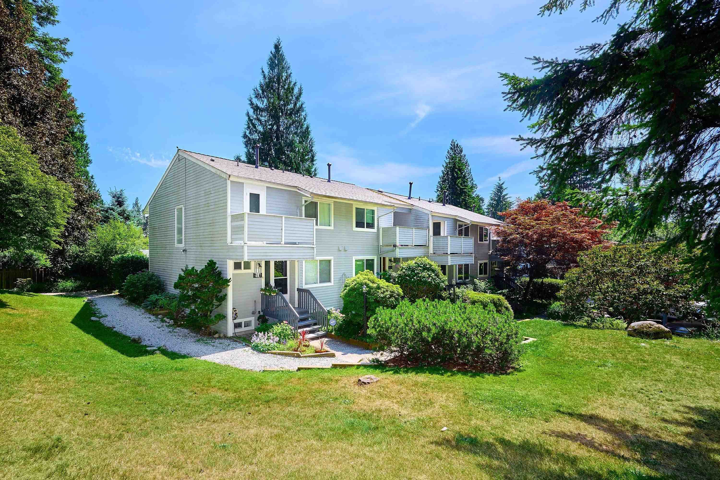4627 Hoskins Road, North Vancouver, V7K 2R2 — photo 1