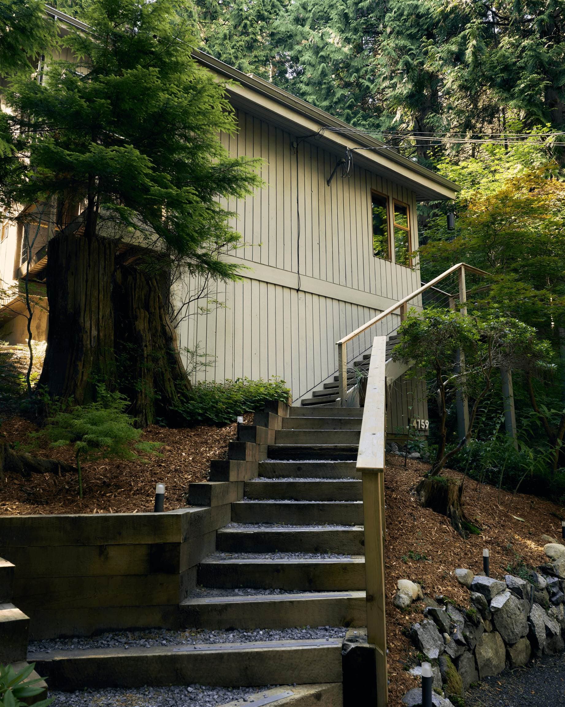 4759 Mountain Highway, North Vancouver, V7K 2K7 — photo 3