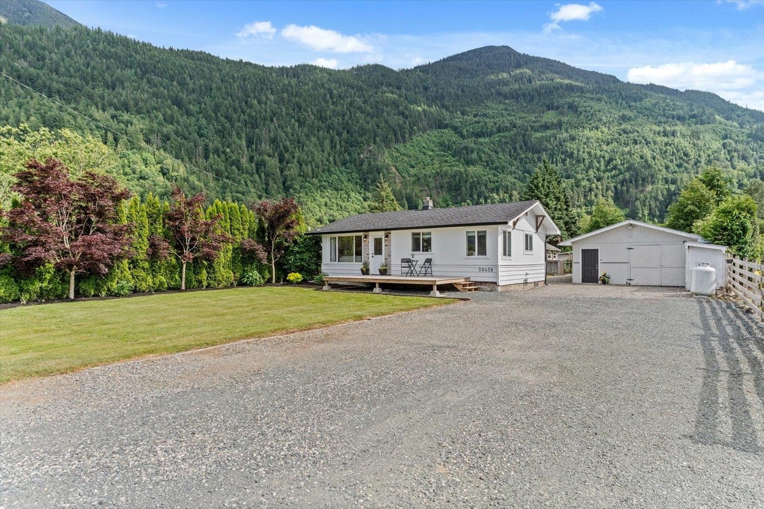 58458 Mckay Road, Laidlaw, V0X 1L2 — photo 2