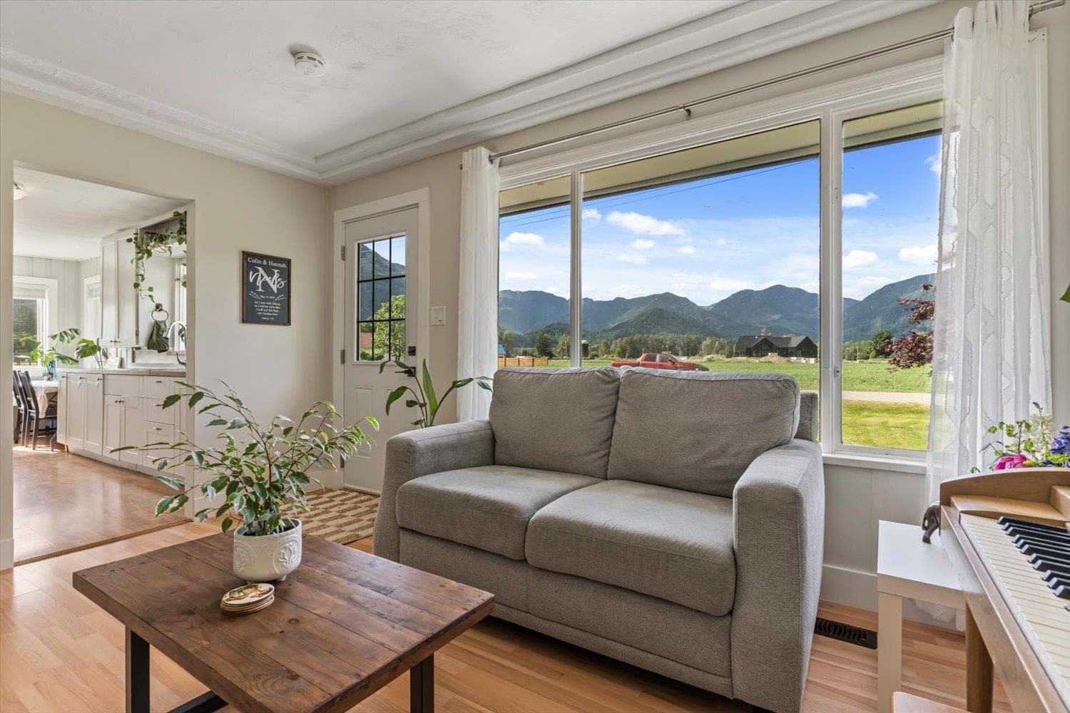 58458 Mckay Road, Laidlaw, V0X 1L2 — photo 4