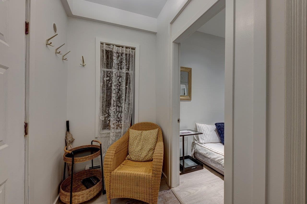 744 E 3rd Street, North Vancouver, V7L 1G9 — photo 5