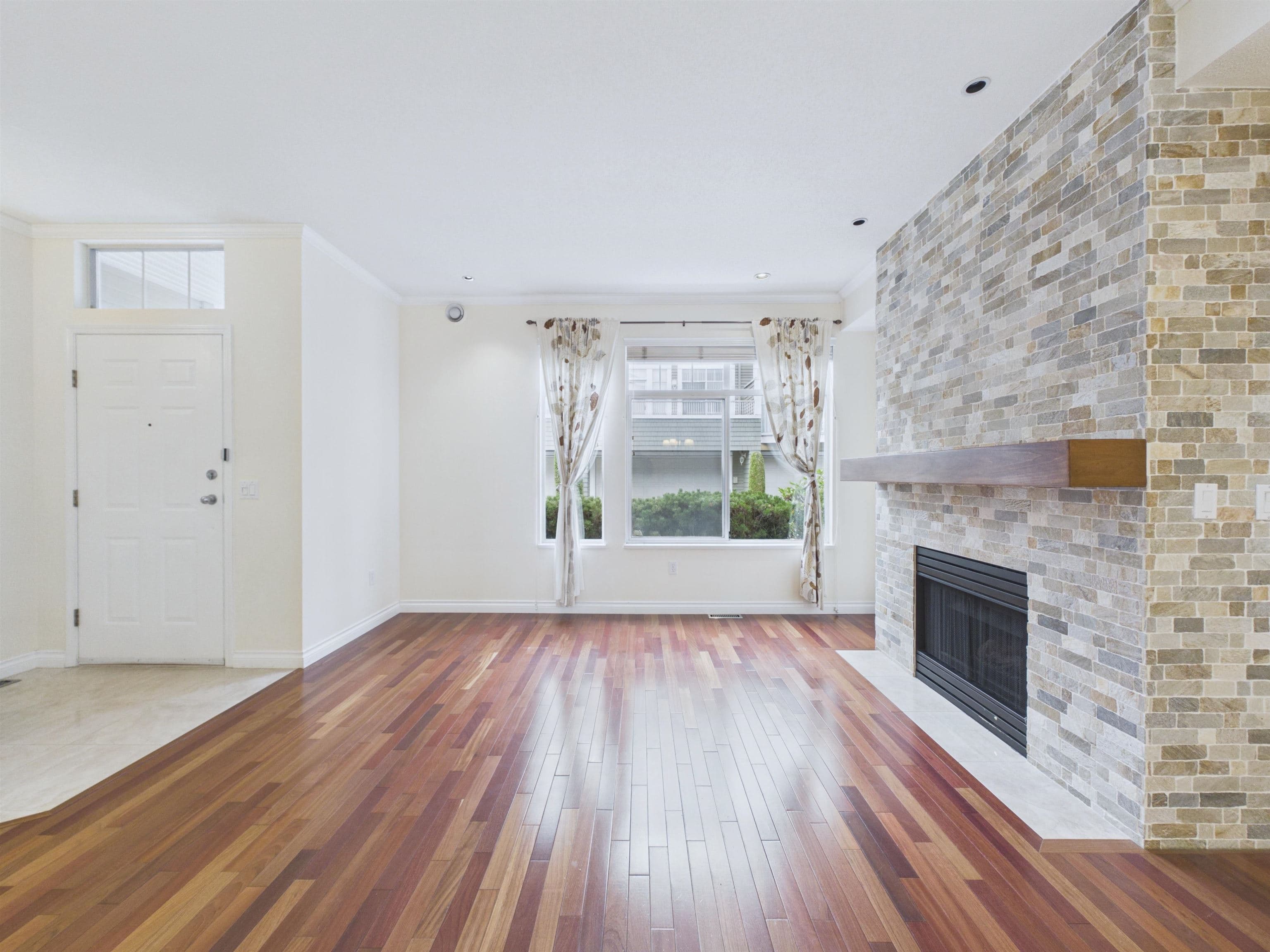 48 - 5298 Oakmount Crescent, Burnaby, V5H 4S2 — photo 4
