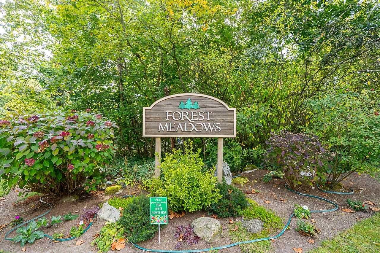 8328 Aspenwood Place, Burnaby, V5A 3V3 — photo 2