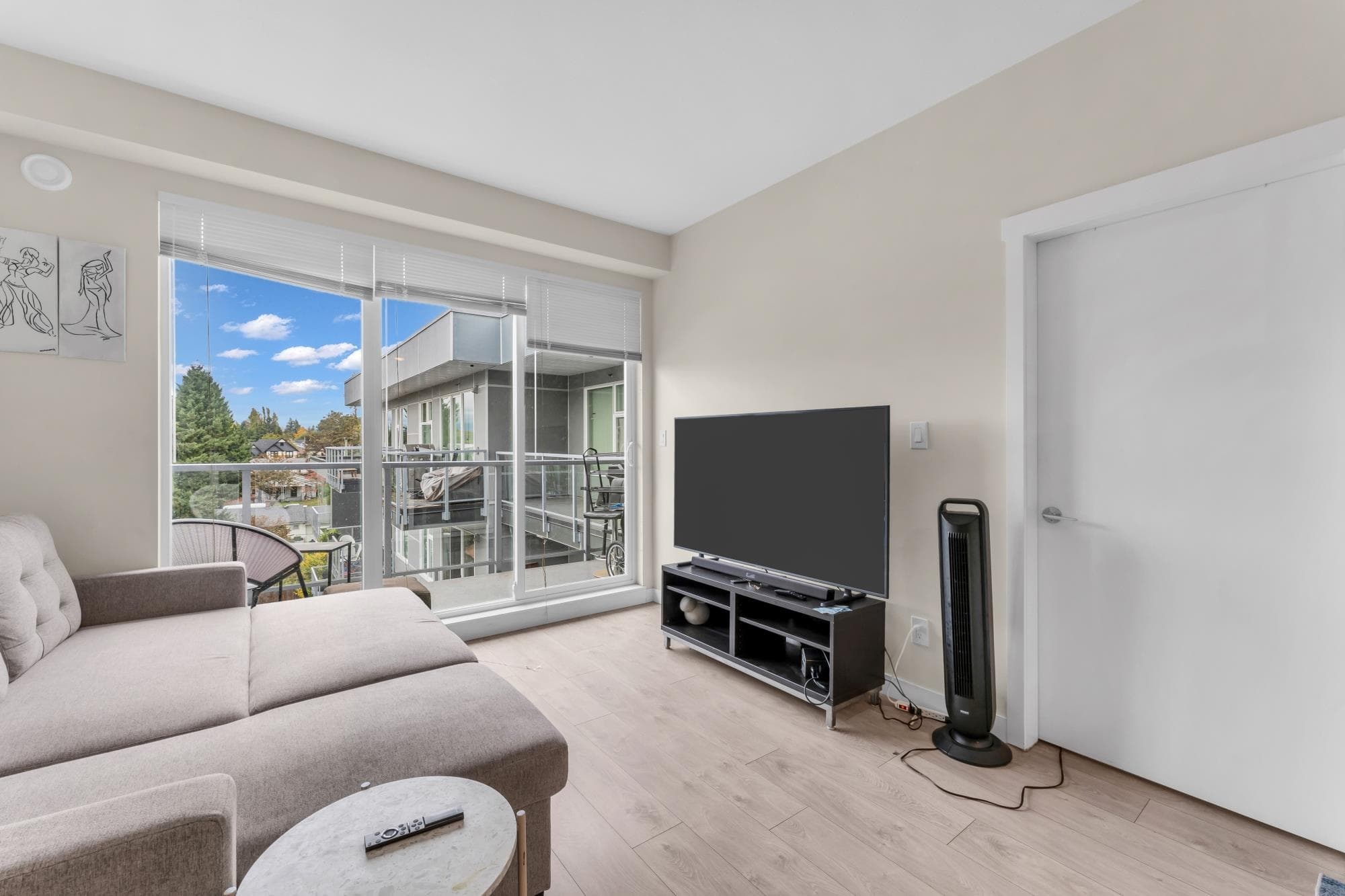 516 - 10838 Whalley Boulevard, Surrey, V3R 0G8 — photo 5