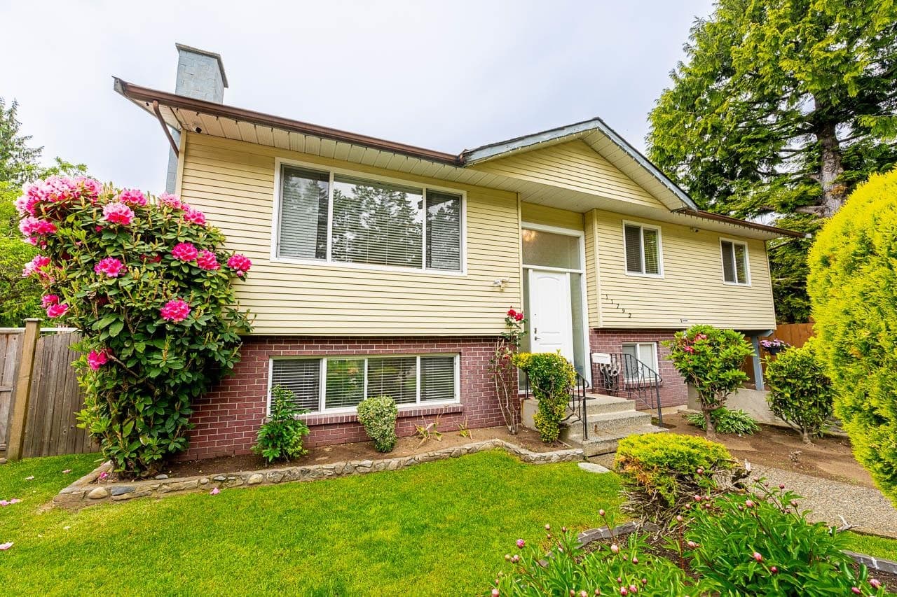 11792 80a Avenue, Delta, V4C 7T9 — photo 2