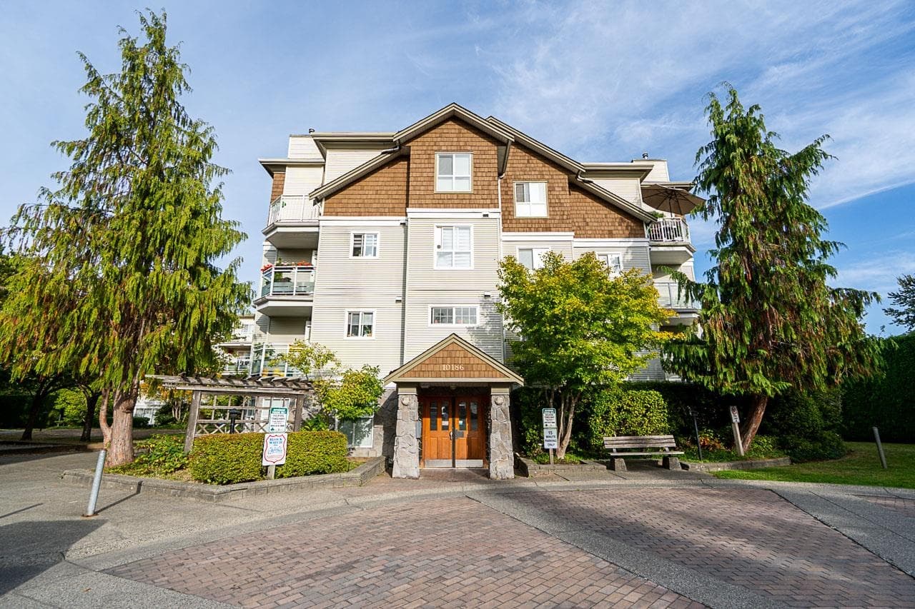 201 - 10186 155 Street, Surrey, V3R 0R6 — photo 2