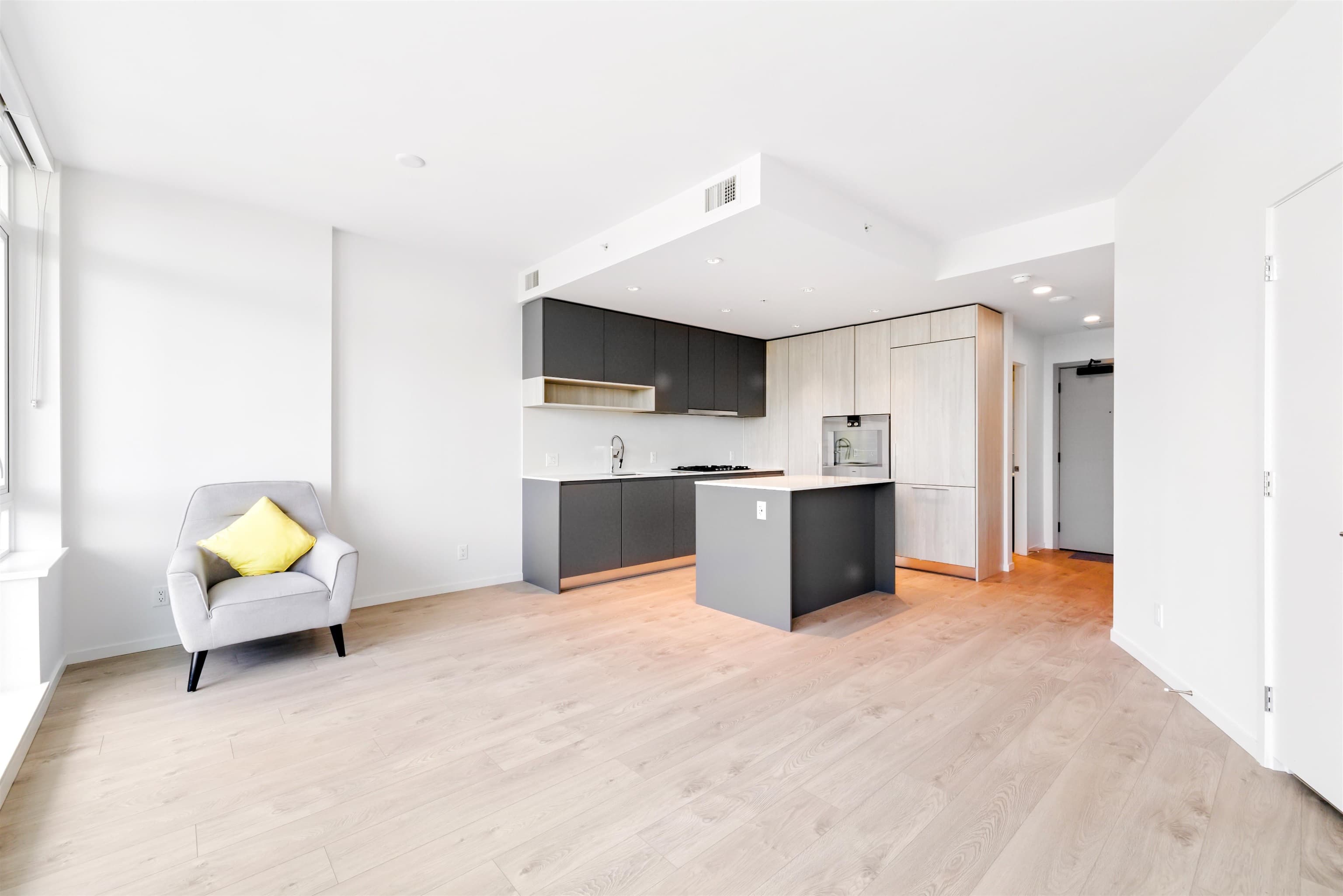 422 - 6808 Minoru Boulevard, Richmond, V6Y 0M7 — photo 5