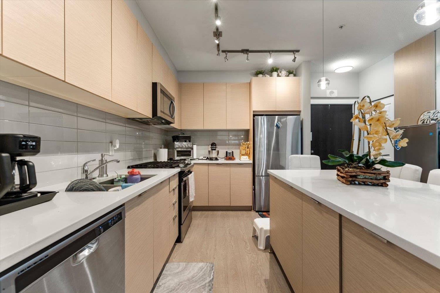 A110 - 8150 207 Street, Langley, V2Y 4J2 — photo 5