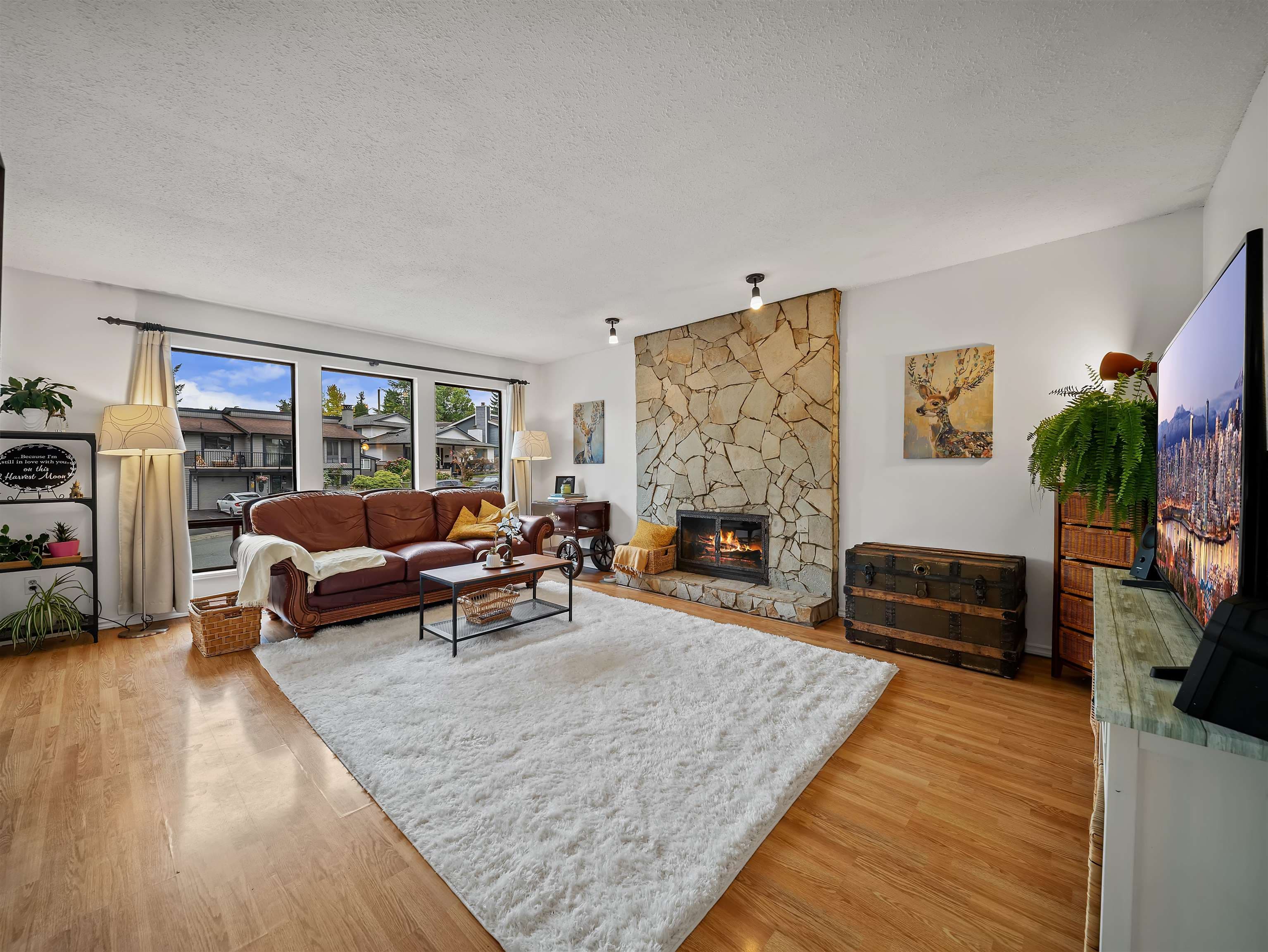1120 Wallace Court, Coquitlam, V3C 4X4 — photo 3