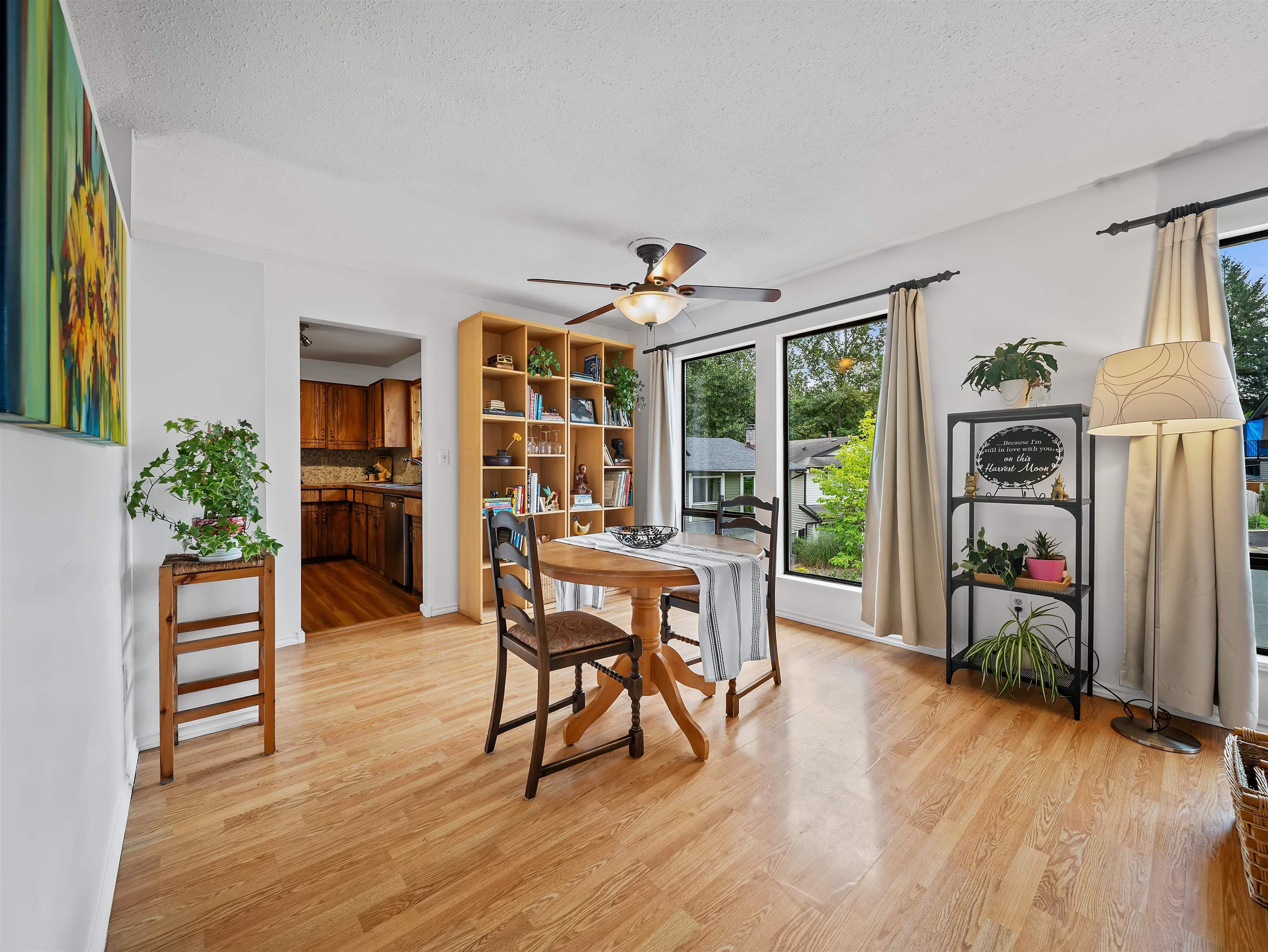 1120 Wallace Court, Coquitlam, V3C 4X4 — photo 5