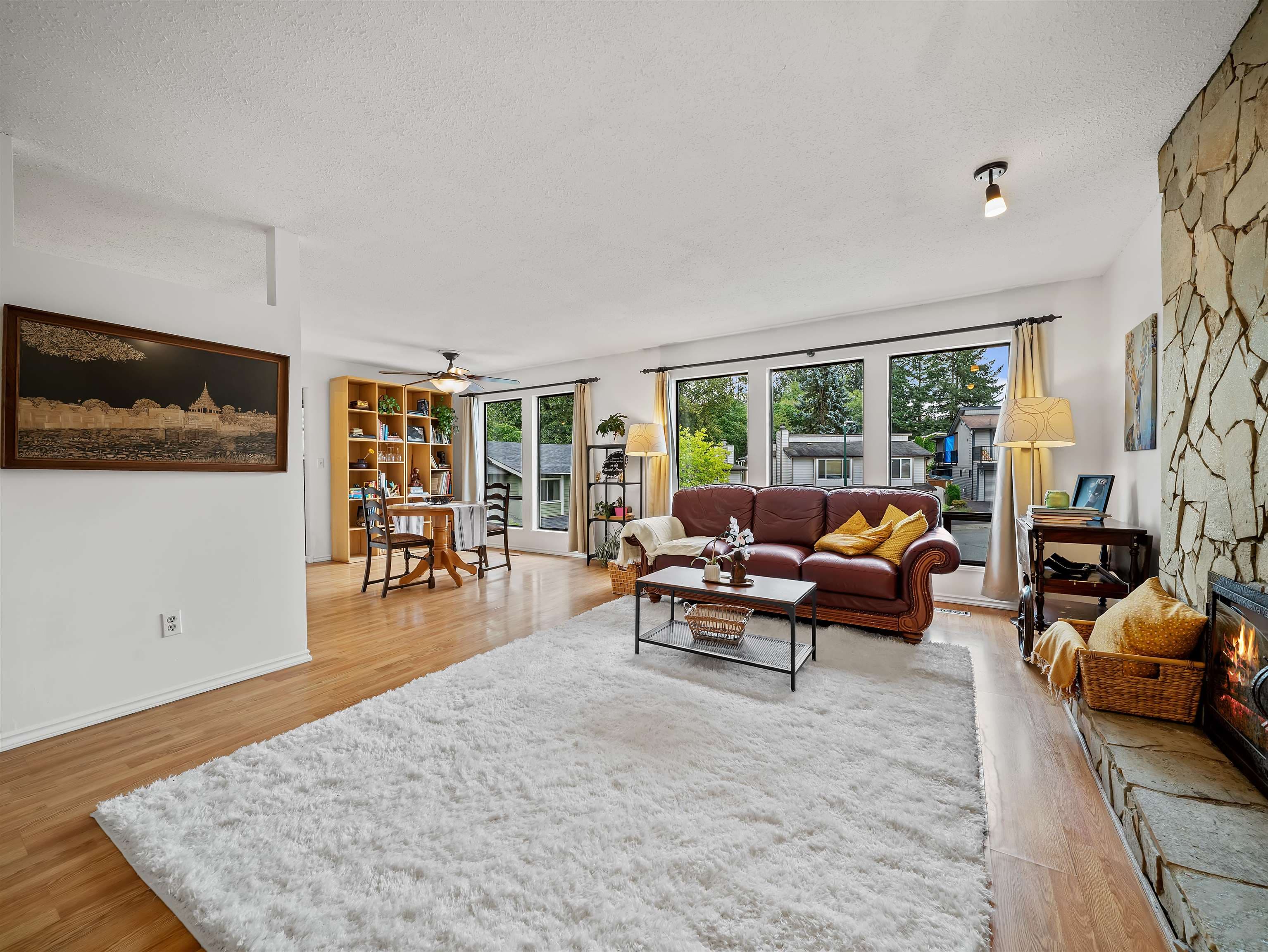 1120 Wallace Court, Coquitlam, V3C 4X4 — photo 4