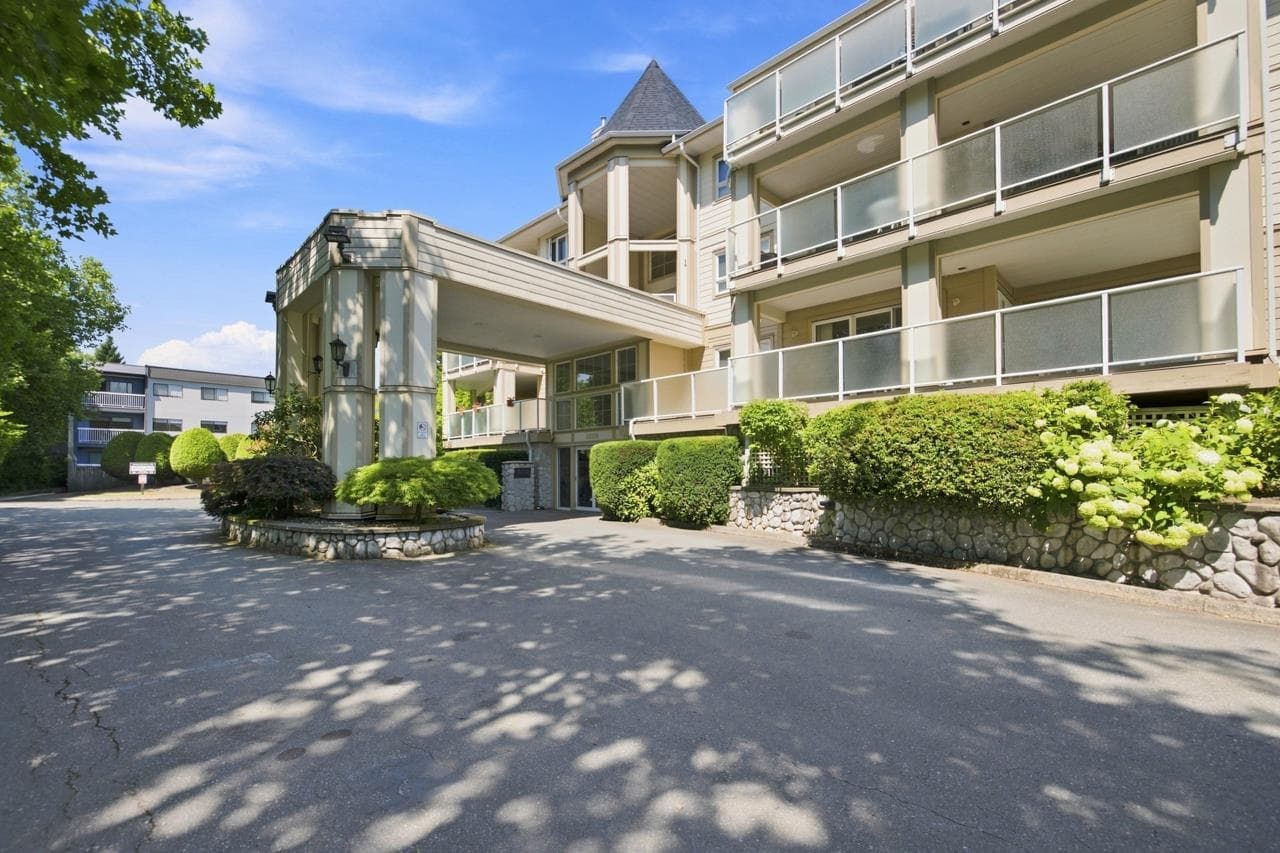 204 - 20125 55a Avenue, Langley, V3A 8L6 — photo 2