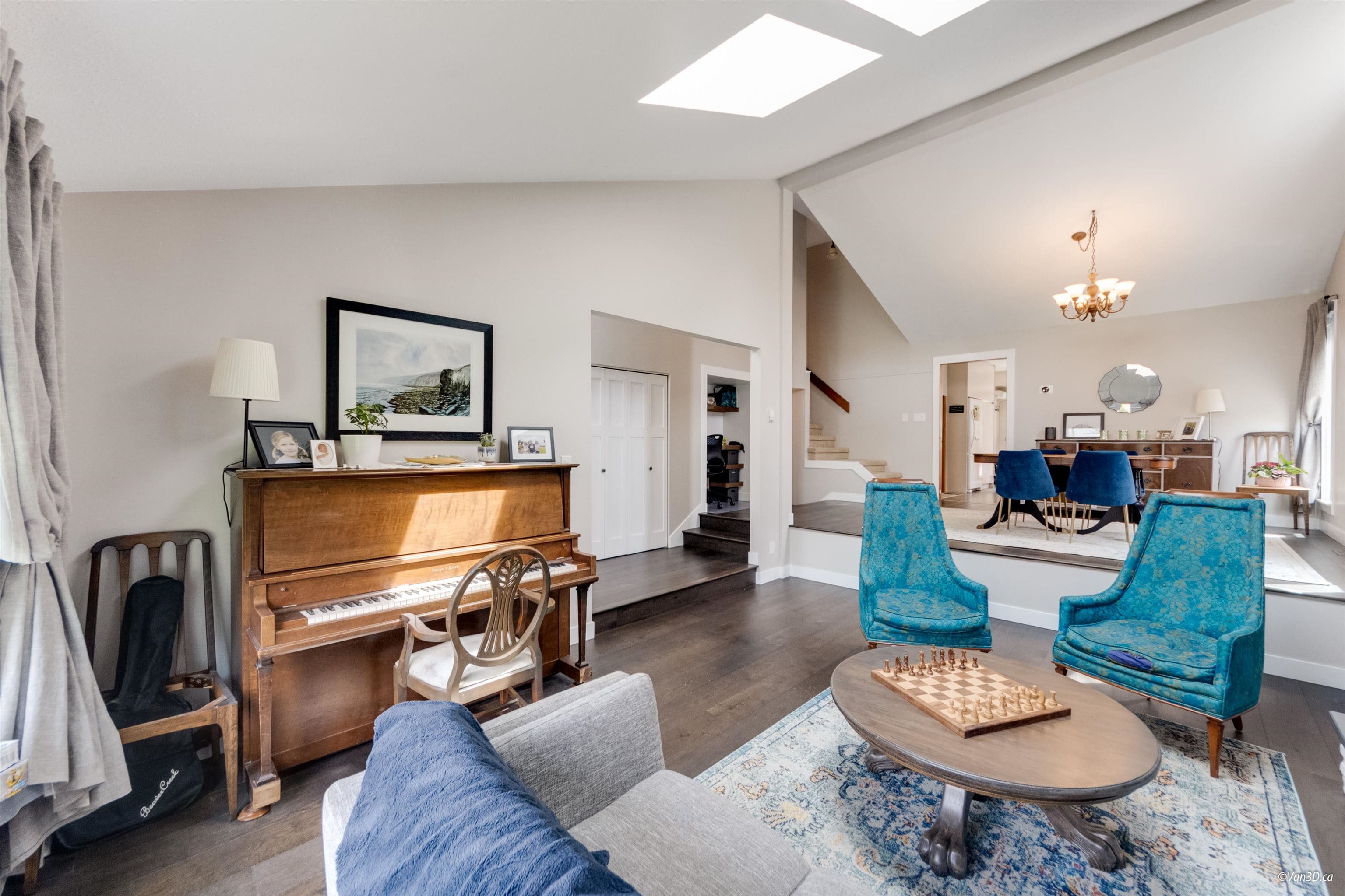 38582 Westway Avenue, Squamish, V8B 0L6 — photo 5