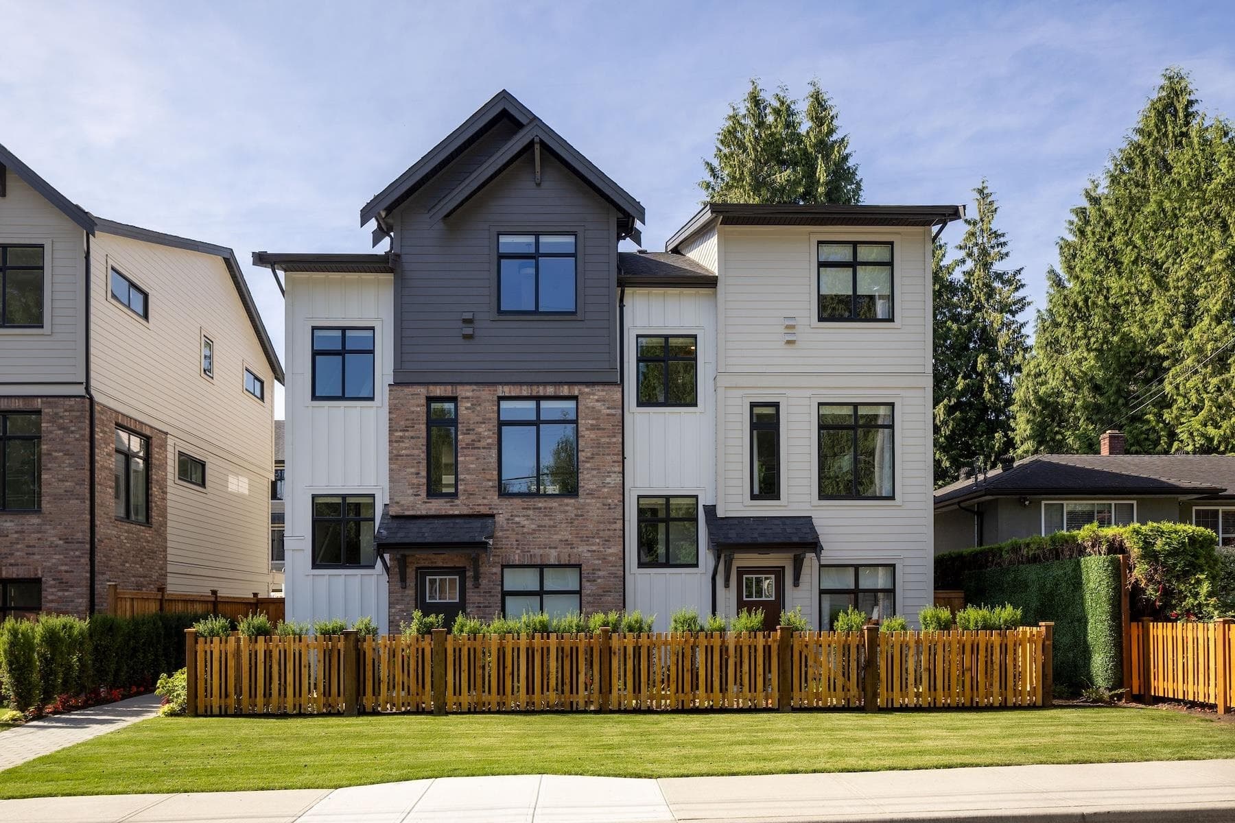 9 - 2150 Rindall Avenue, Port Coquitlam