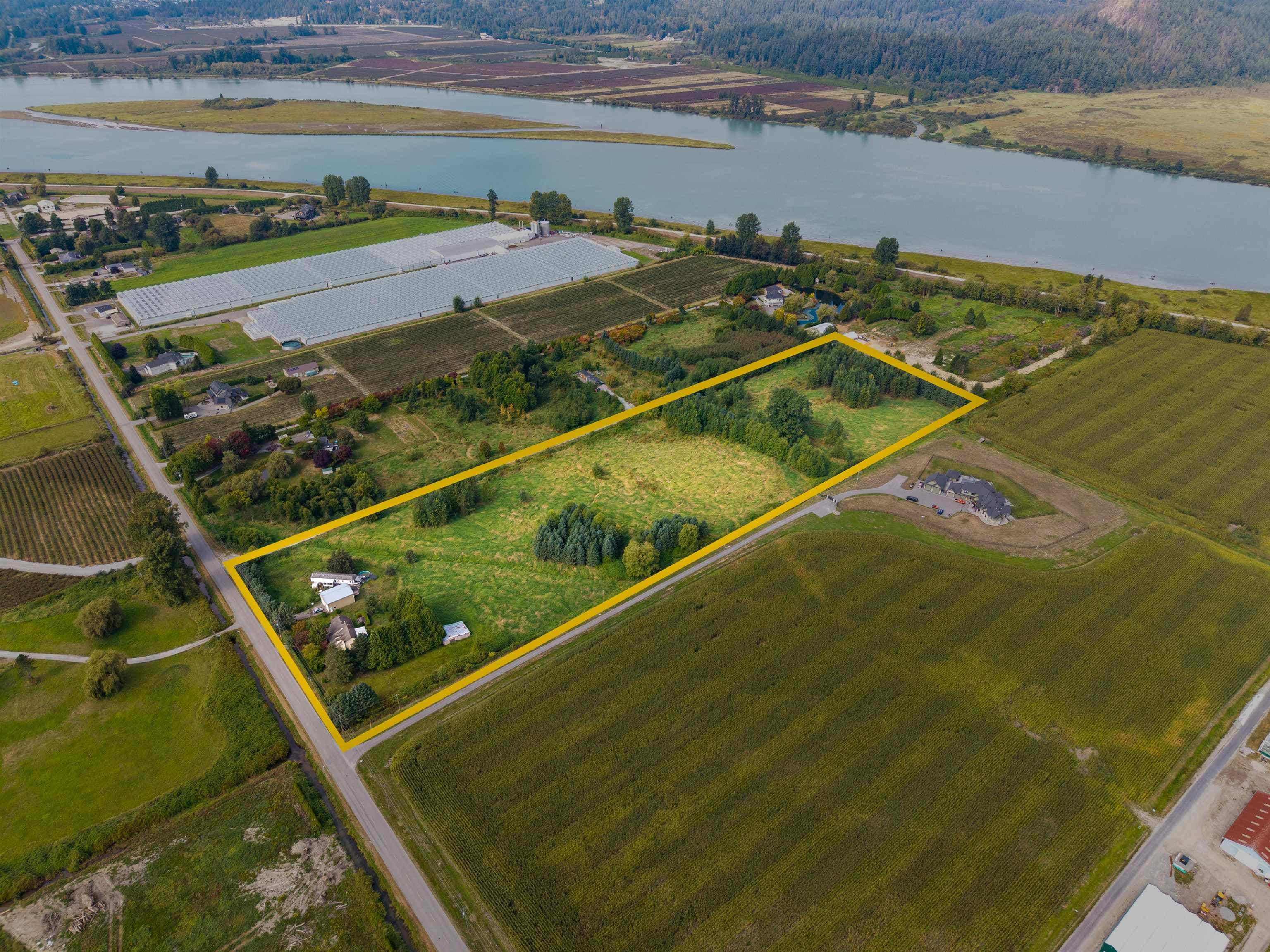 19555 Richardson Road, Pitt Meadows, V3Y 1Z1 — photo 1