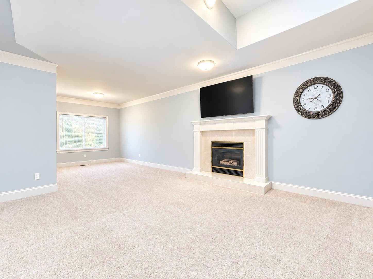 216xx 45 Avenue, Langley, V3A 8E5 — photo 5