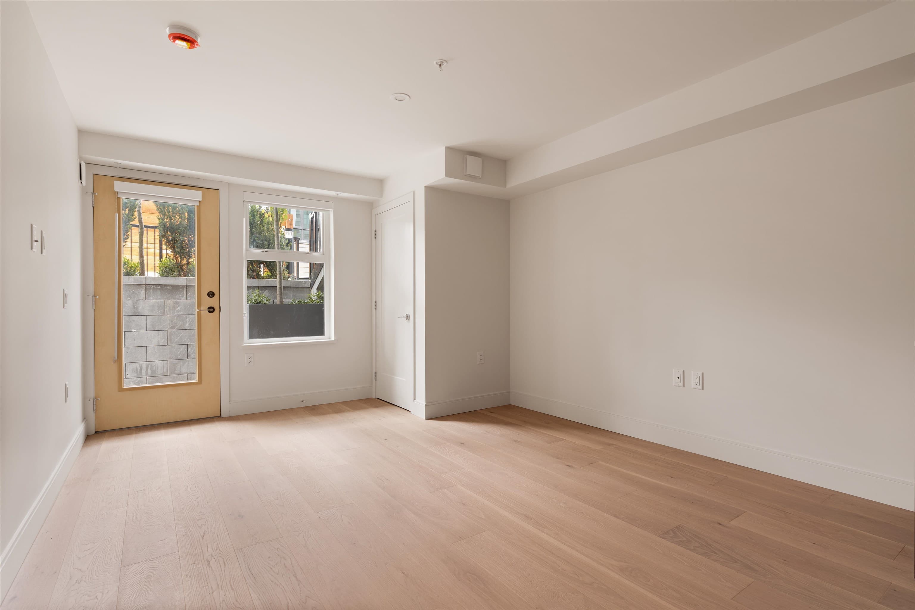 108 - 378 W 45th Avenue, Vancouver, V5Y 0P6 — photo 3