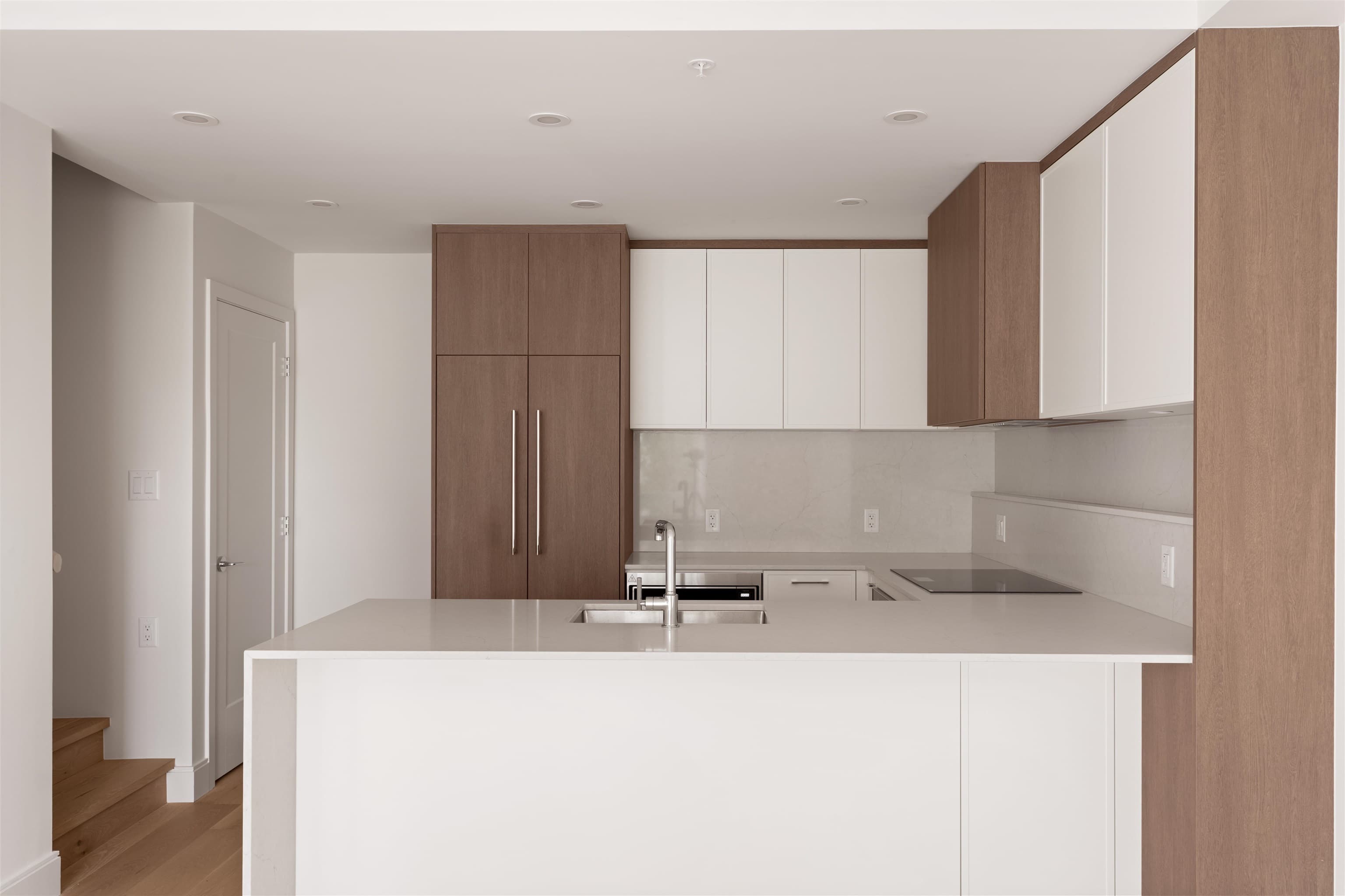 207 - 378 W 45th Avenue, Vancouver, V5Y 0P6 — photo 1