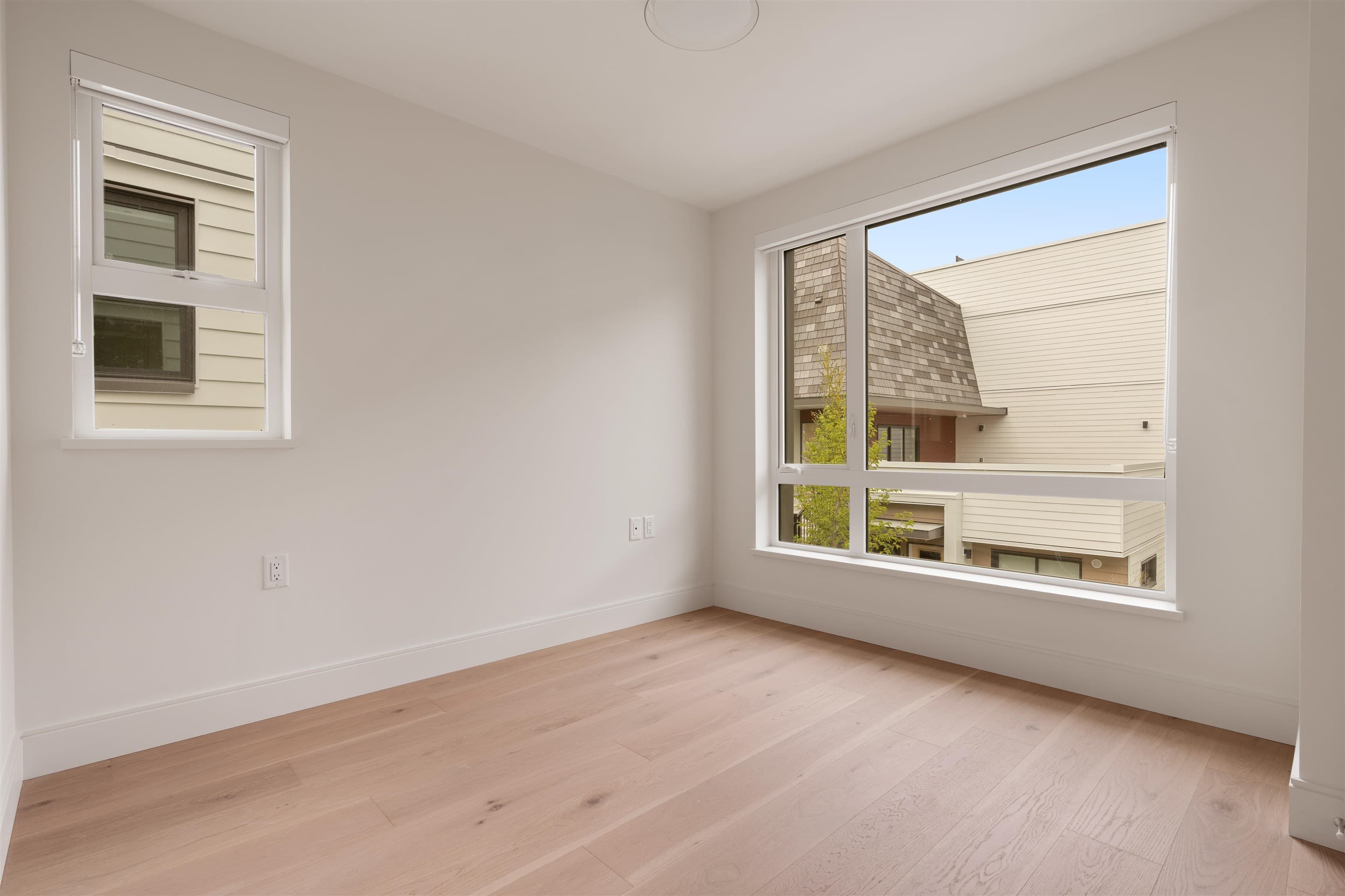 386 W 45th Avenue, Vancouver, V5Y 0P6 — photo 5