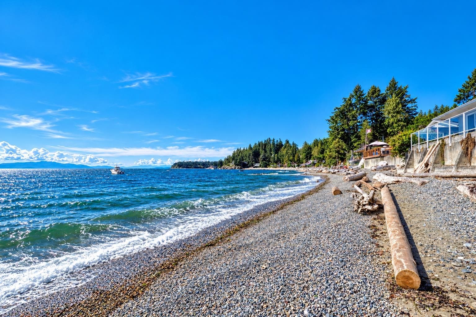 6833 Sunshine Coast Highway, Sechelt, V7Z 0T2 — photo 1