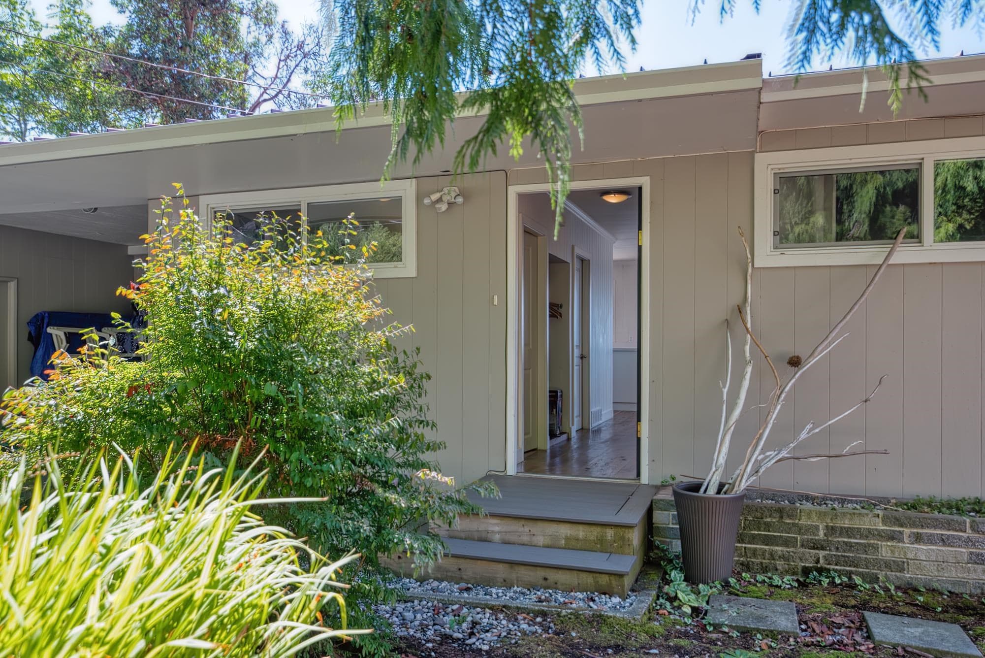 6833 Sunshine Coast Highway, Sechelt, V7Z 0T2 — photo 5