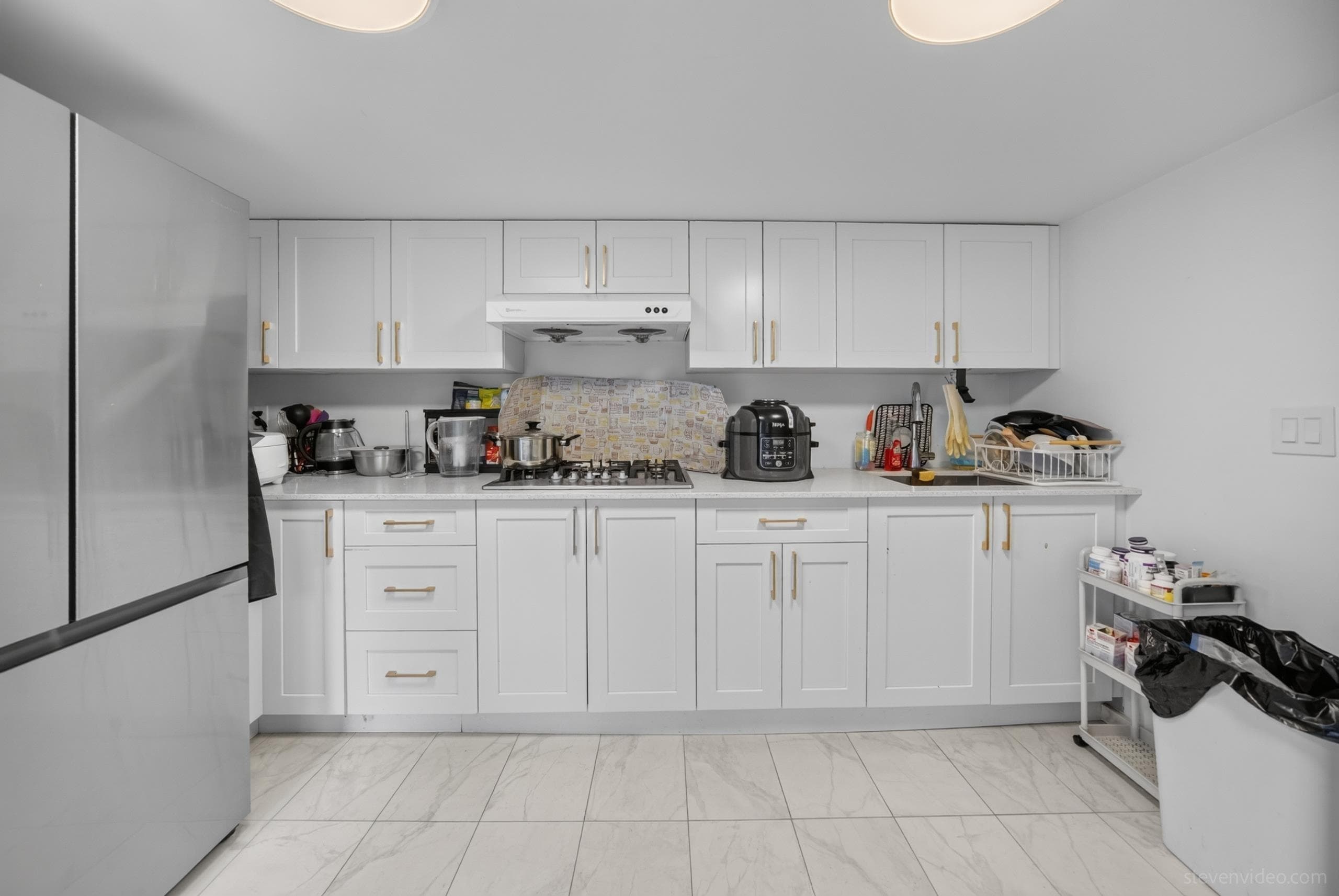BSMT - 38XX 20th Street, Vancouver
