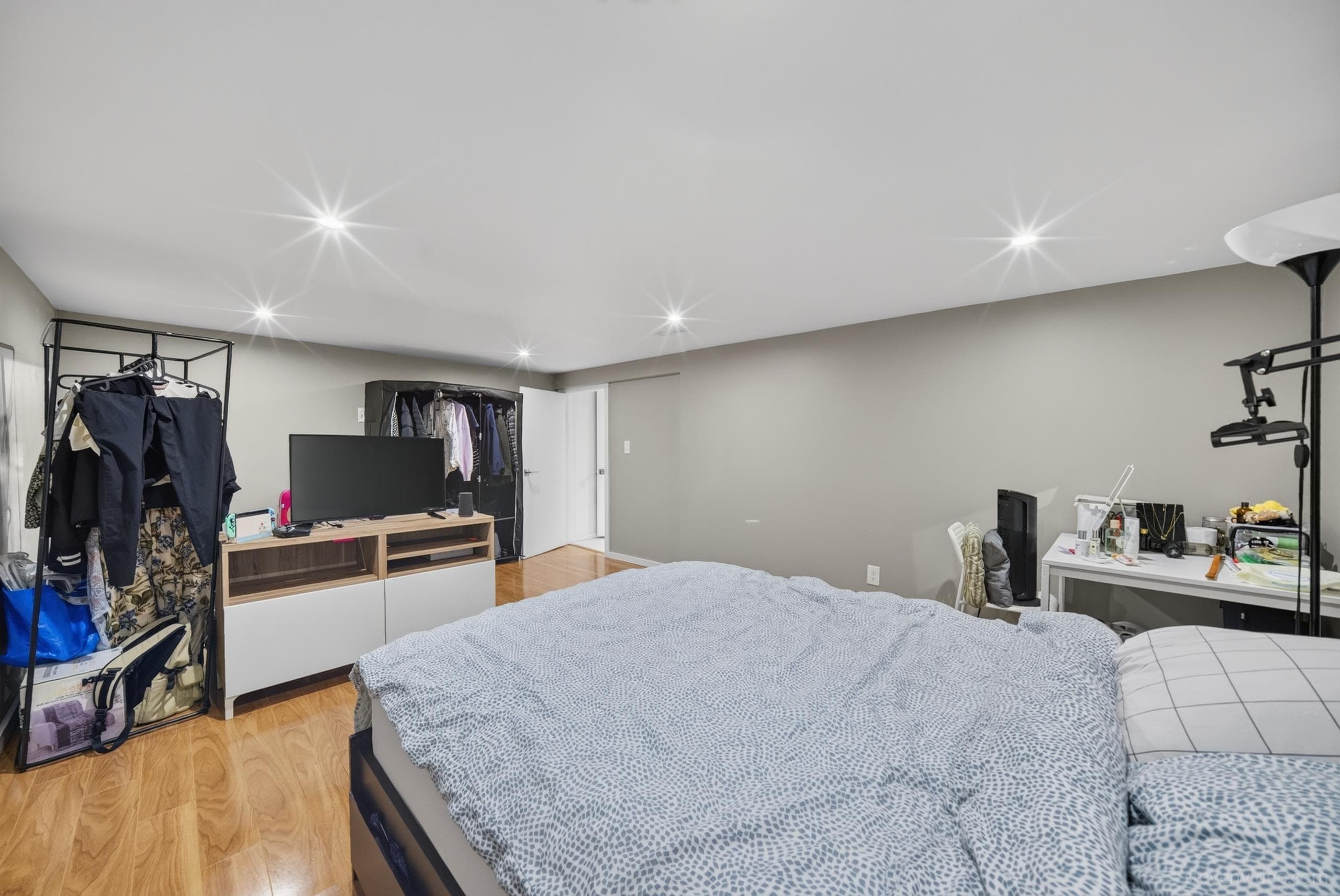 BSMT - 38XX 20th Street, Vancouver, V6S 1G2 — photo 5
