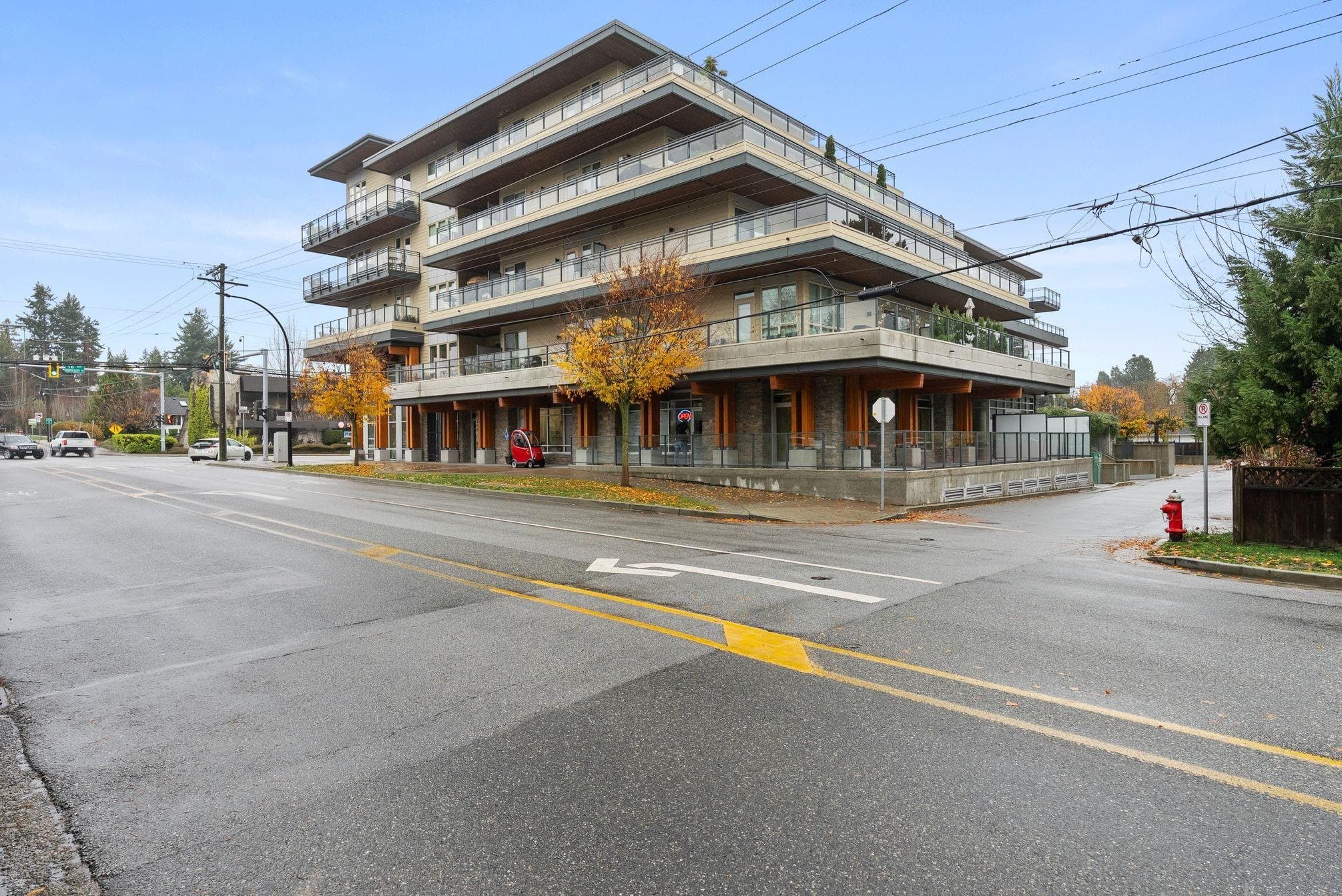 214 - 14022 North Bluff Road, White Rock, V4B 3C3 — photo 1