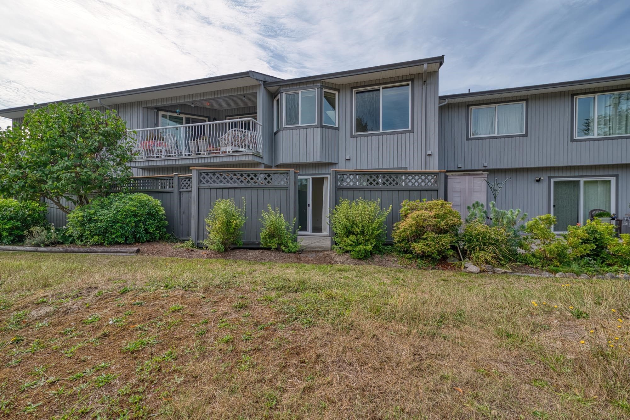 29 - 5761 Wharf Avenue, Sechelt, V0N 3A3 — photo 3