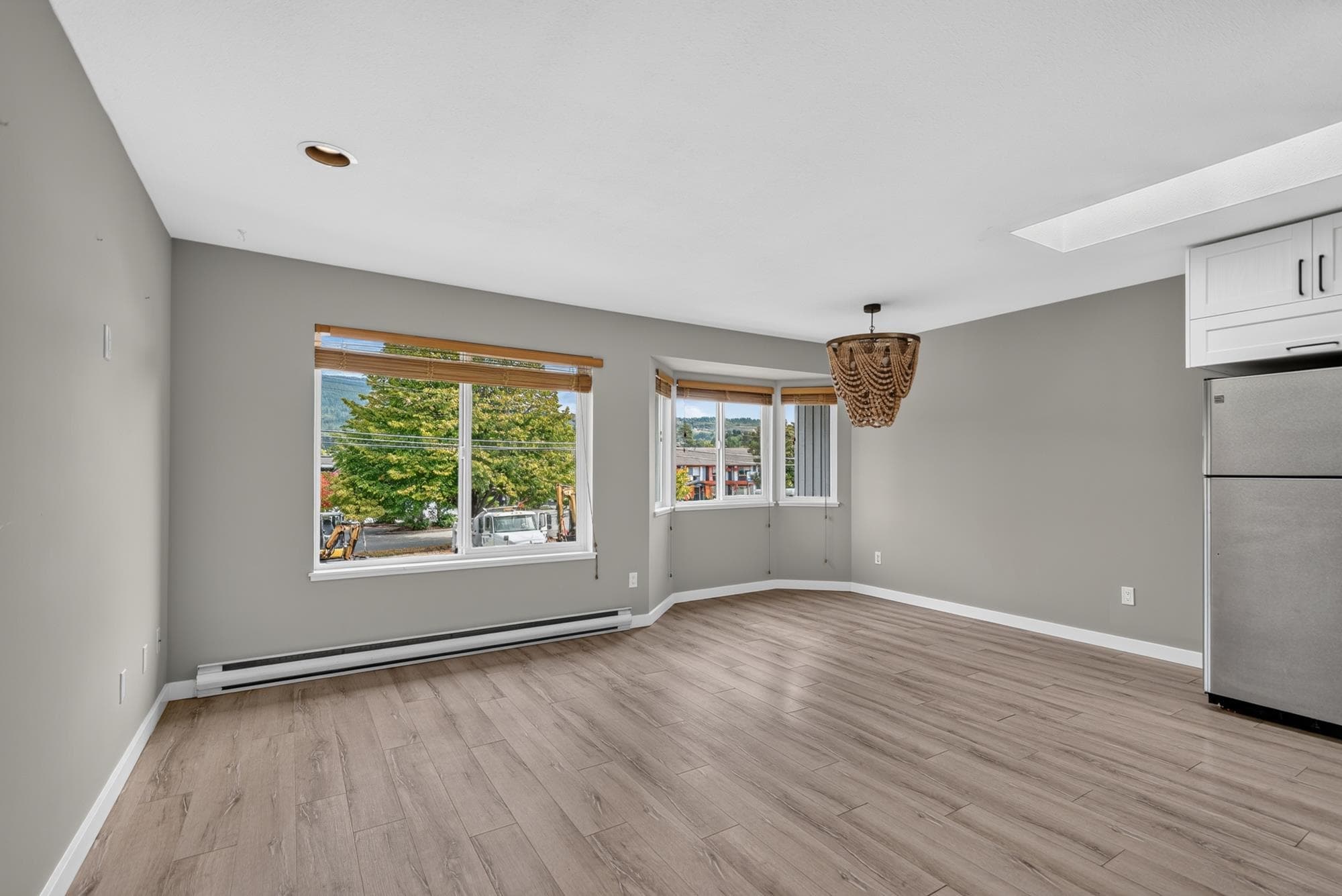 29 - 5761 Wharf Avenue, Sechelt, V0N 3A3 — photo 5
