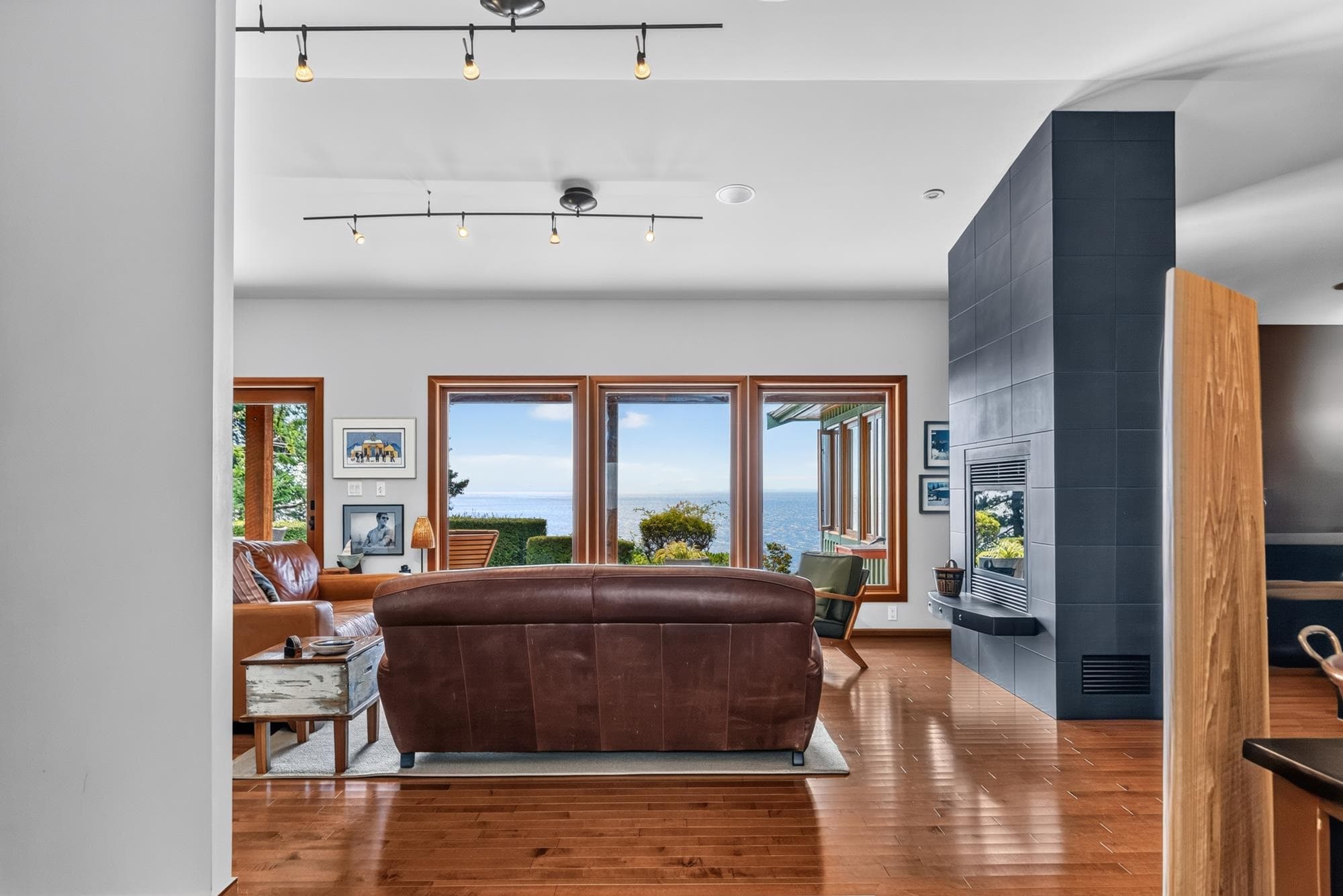 987 Gower Point Road, Gibsons, V0N 1V3 — photo 3